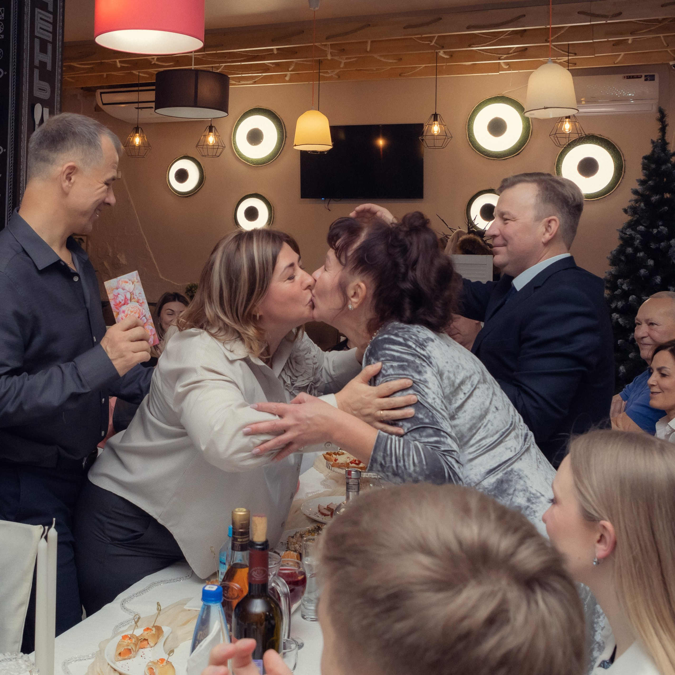 Репортажная, жемчужная свадьба. Фотограф в Тюмени Вера Ильинова