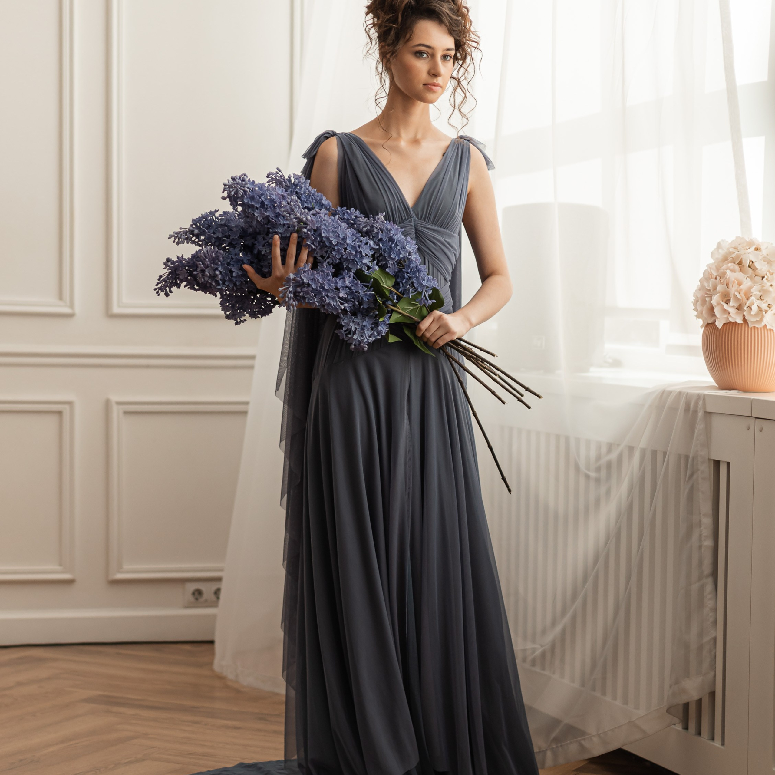 Девушка с сиренью. Фотограф в Тюмени Вера Ильинова