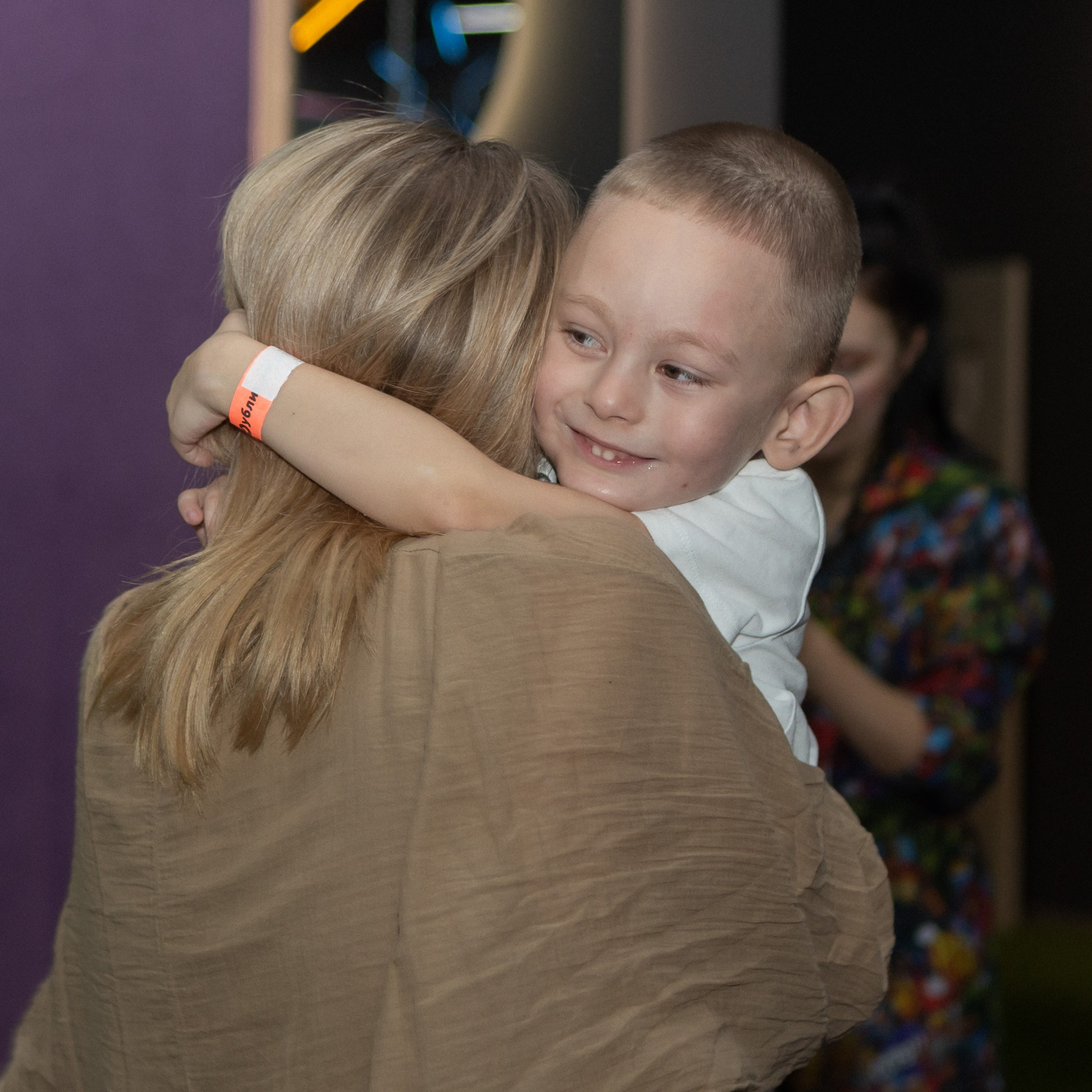 Репортажная детская, день рождения. Фотограф в Тюмени Вера Ильинова