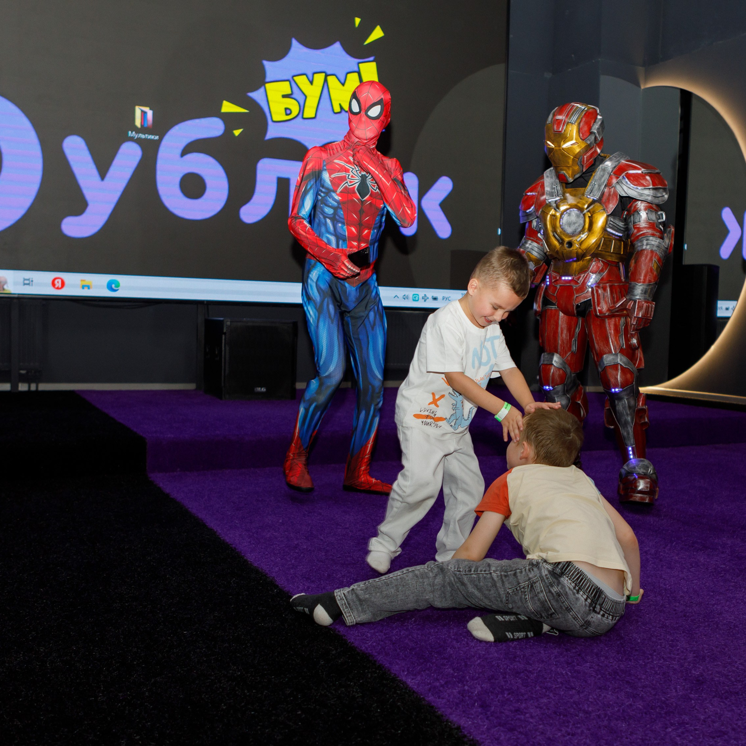 Репортажная детская, день рождения. Фотограф в Тюмени Вера Ильинова