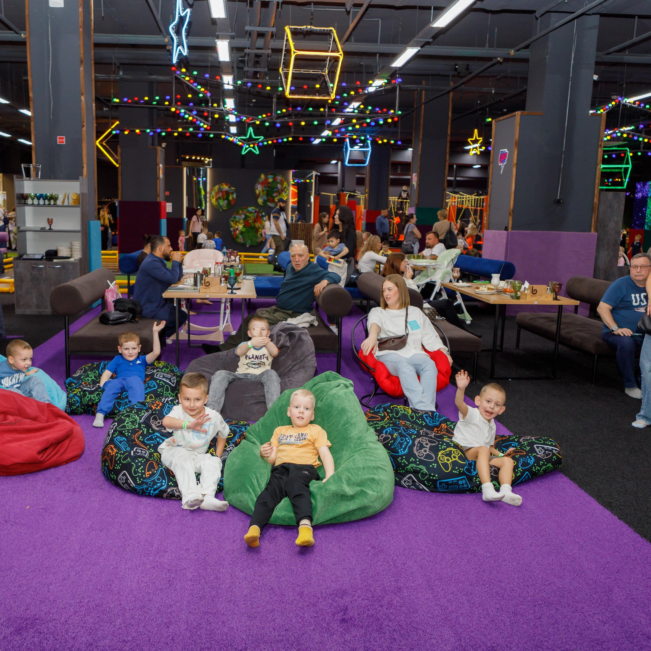 Репортажная детская, день рождения. Фотограф в Тюмени Вера Ильинова