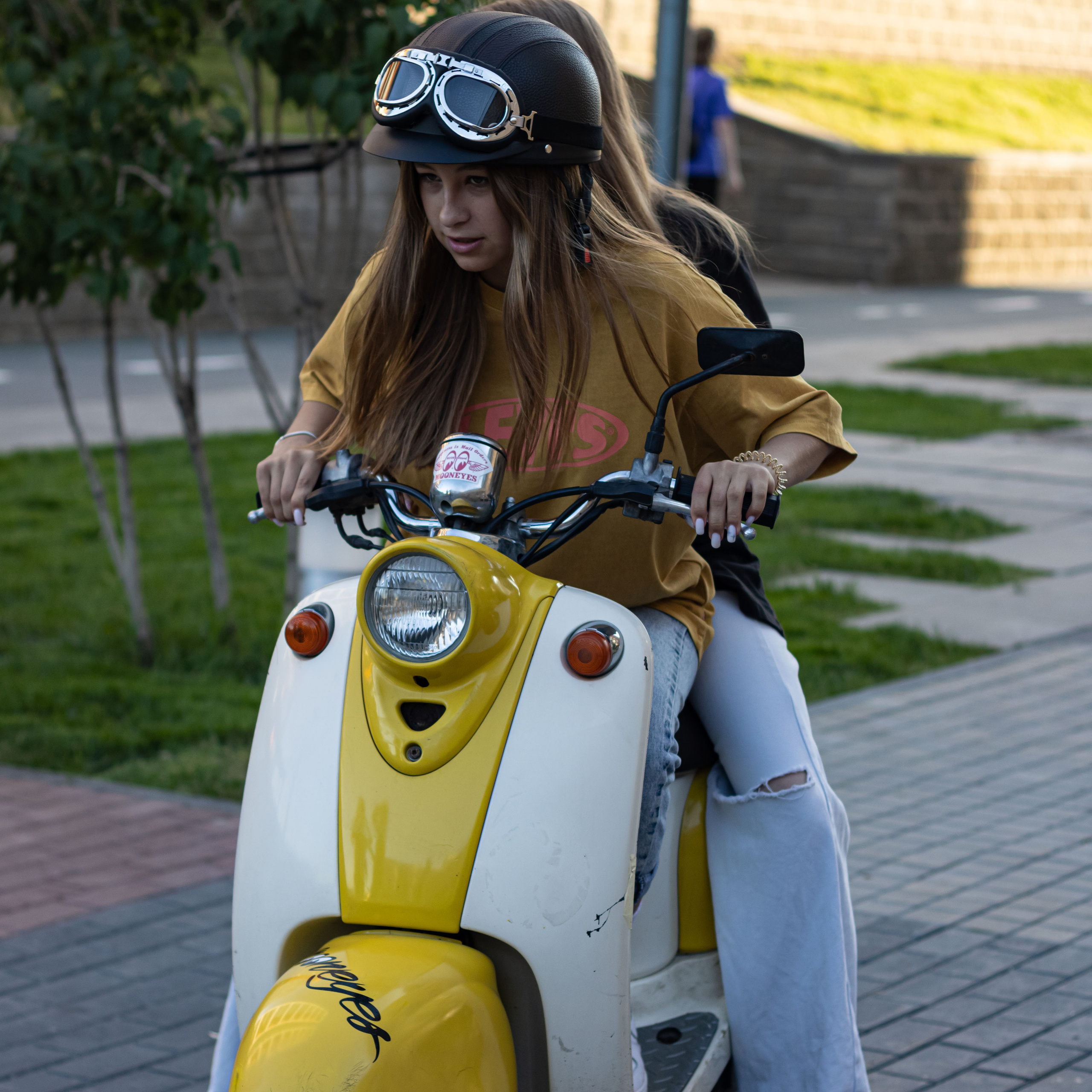 Прогулка подружек. Фотограф в Тюмени Вера Ильинова