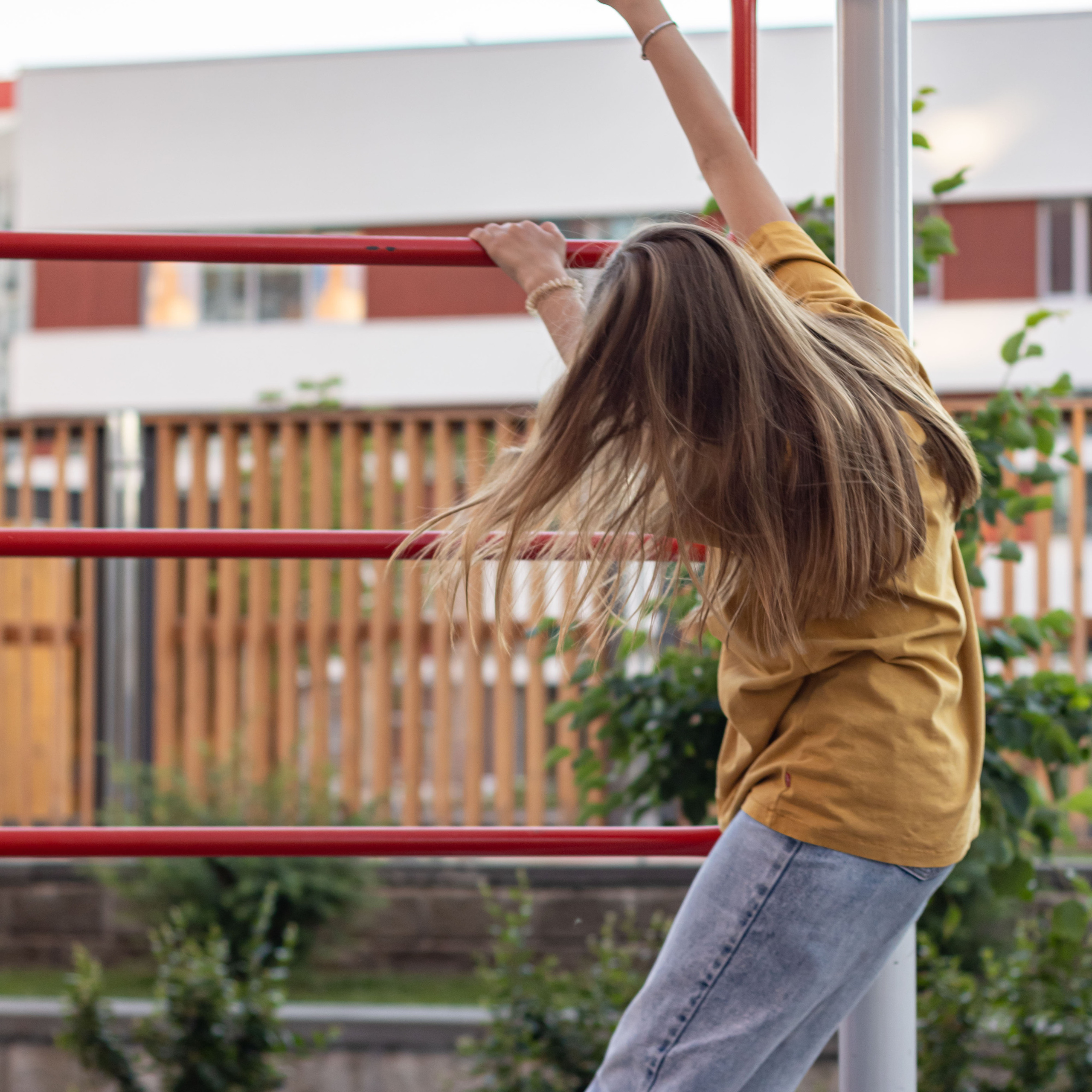 Прогулка подружек. Фотограф в Тюмени Вера Ильинова