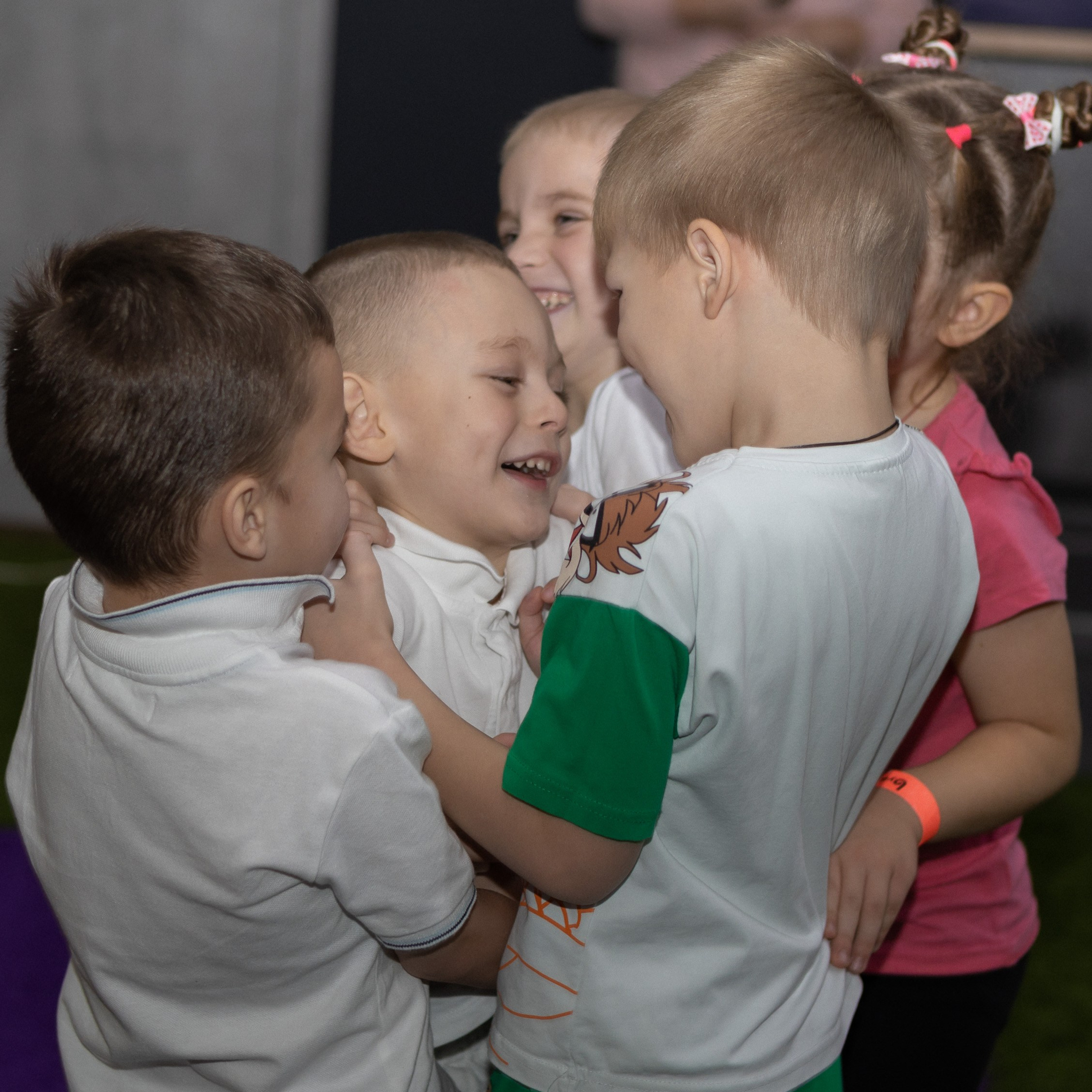 Репортажная детская, день рождения. Фотограф в Тюмени Вера Ильинова