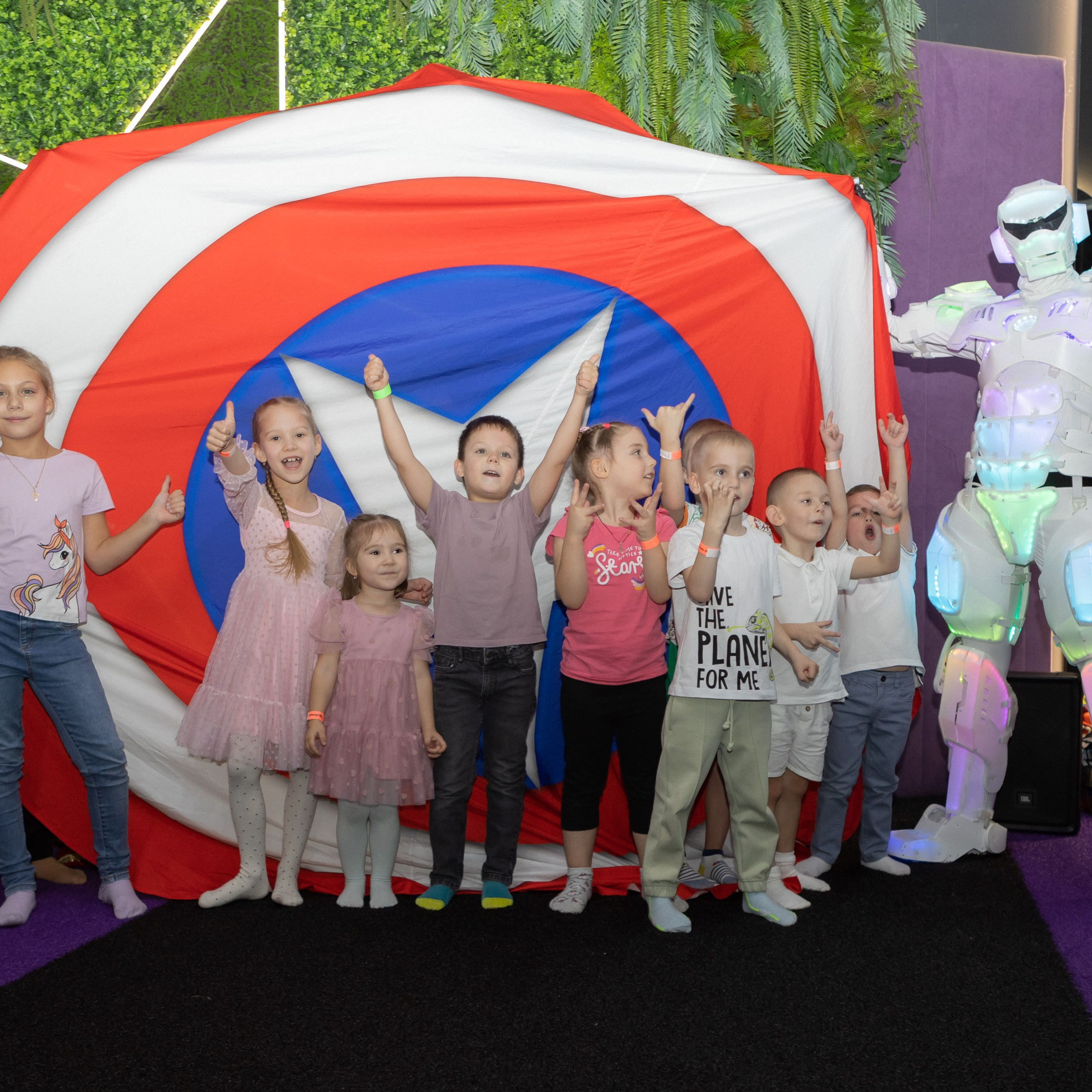 Репортажная детская, день рождения. Фотограф в Тюмени Вера Ильинова