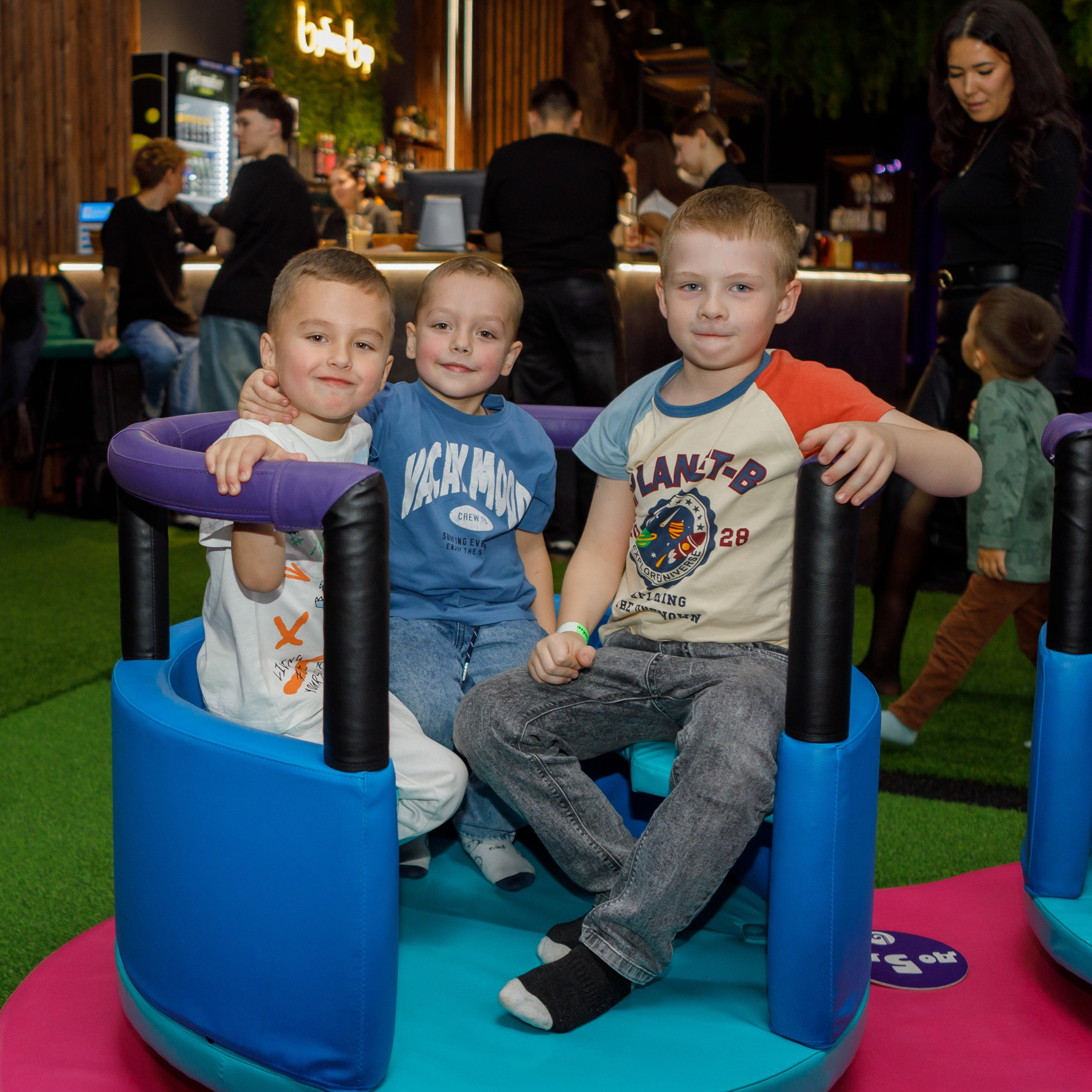 Репортажная детская, день рождения. Фотограф в Тюмени Вера Ильинова