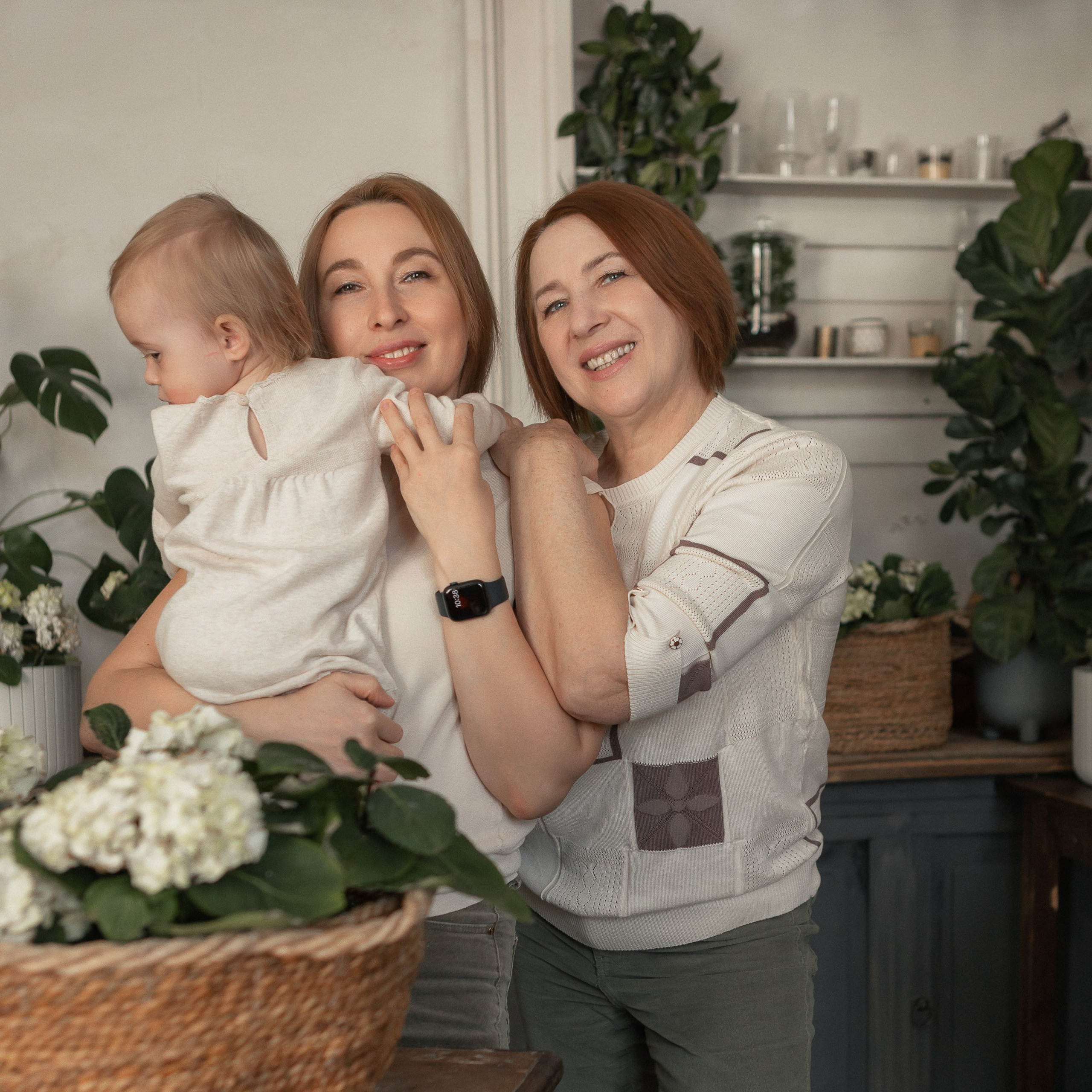 В студии с цветами. Фотограф в Тюмени Вера Ильинова