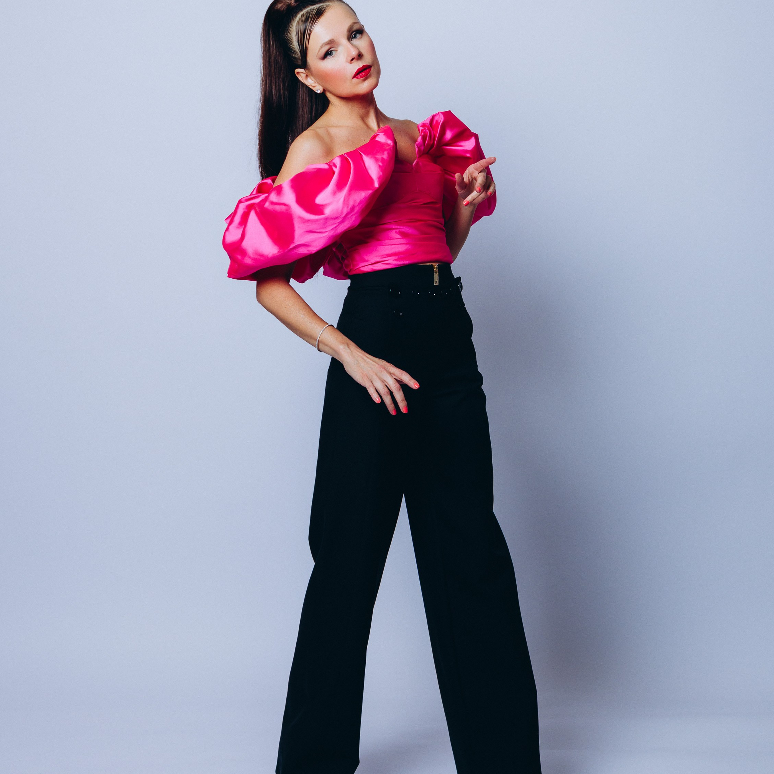 Контент съемка для Реформис. Фотограф в Тюмени Вера Ильинова