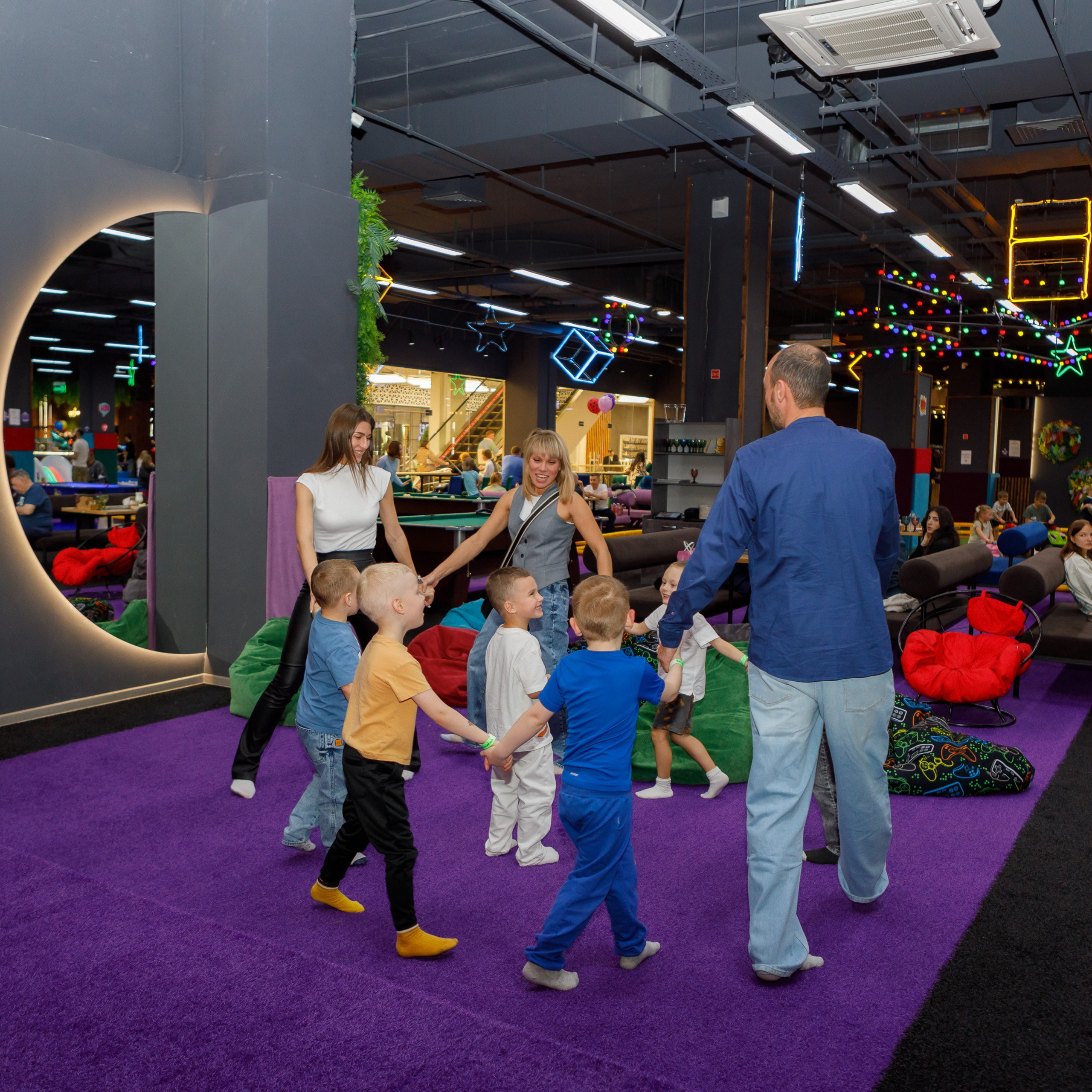 Репортажная детская, день рождения. Фотограф в Тюмени Вера Ильинова