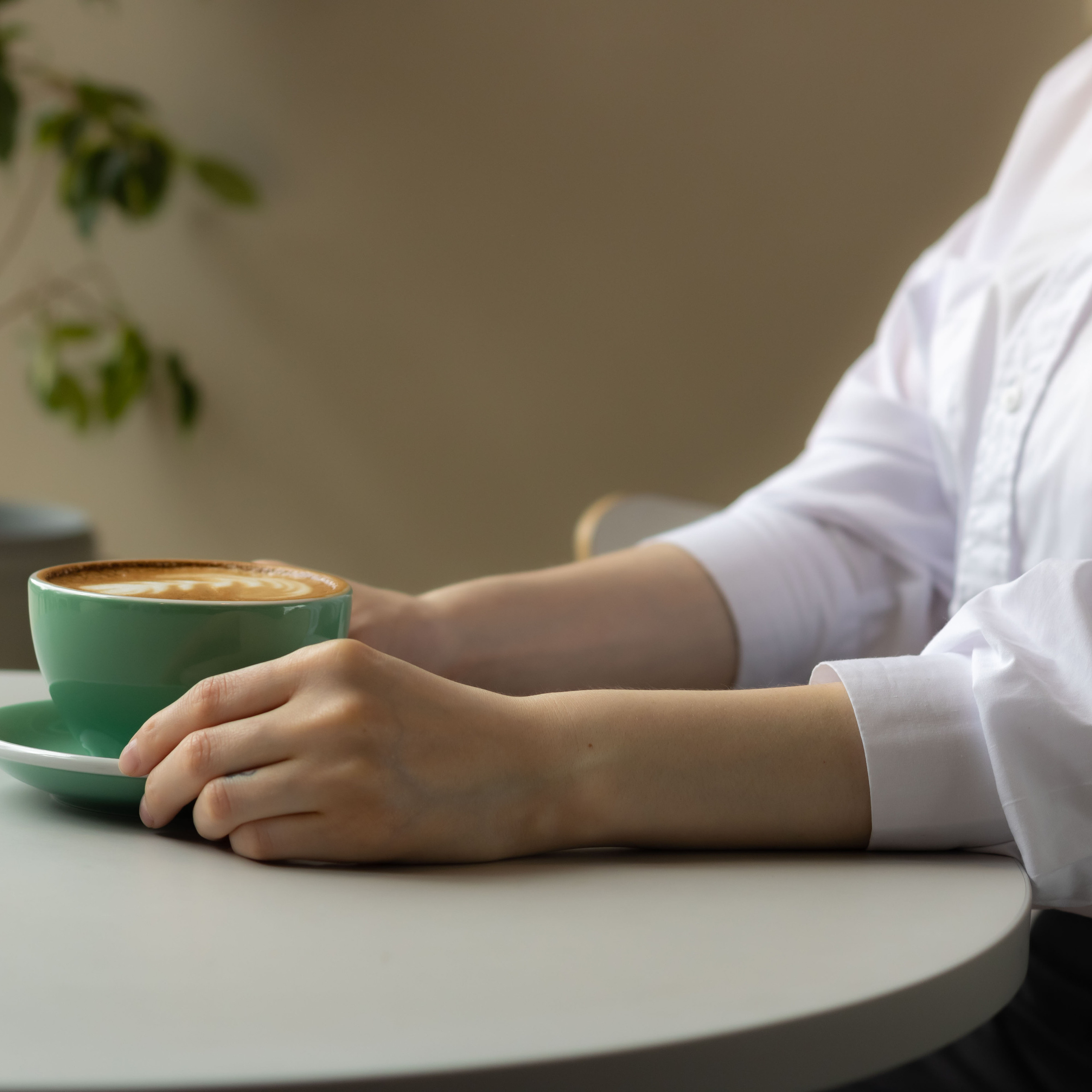 В кафе. Фотограф в Тюмени Вера Ильинова