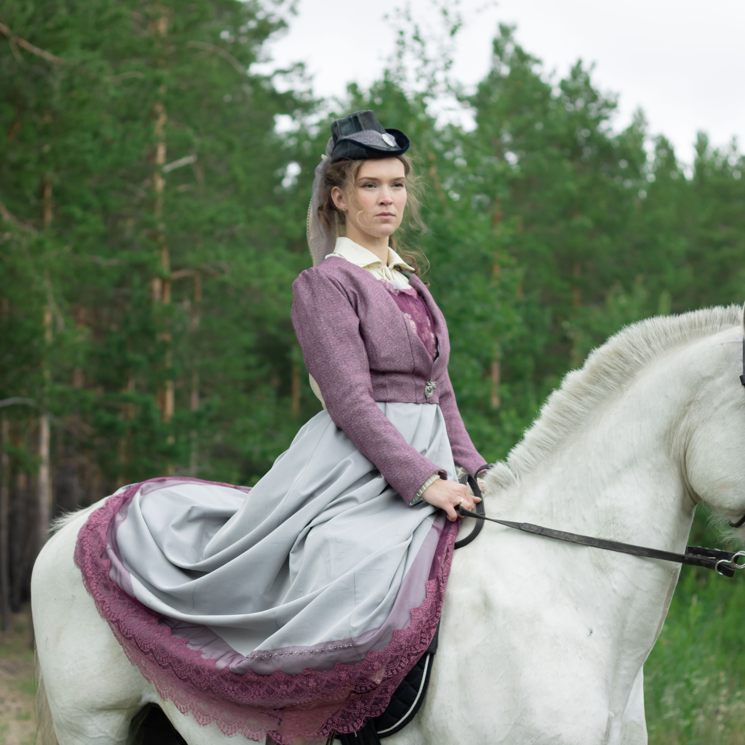 Прогулка на лошади. Фотограф в Тюмени Вера Ильинова