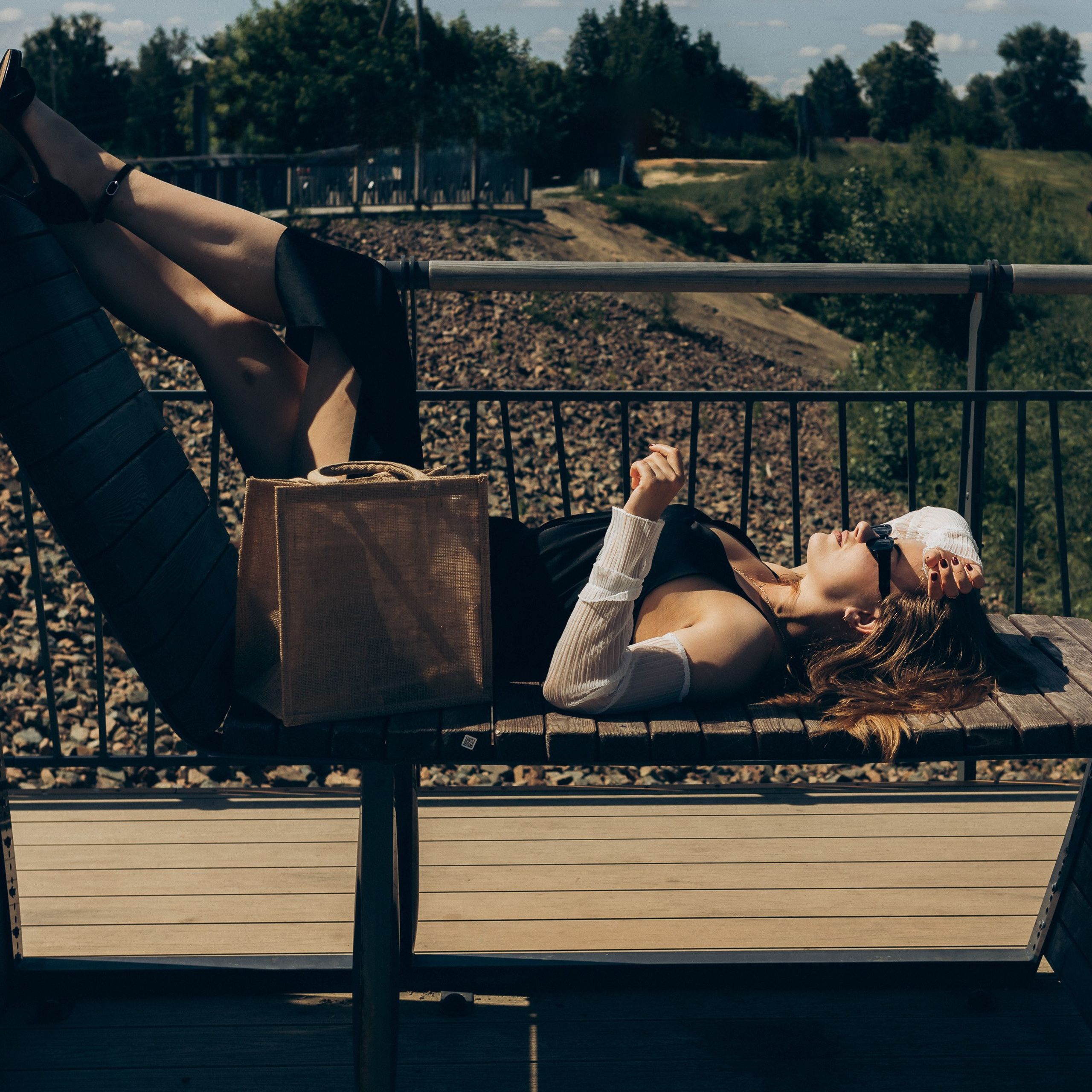 Прогулка в городе в солнечный день. Фотограф в Тюмени Вера Ильинова