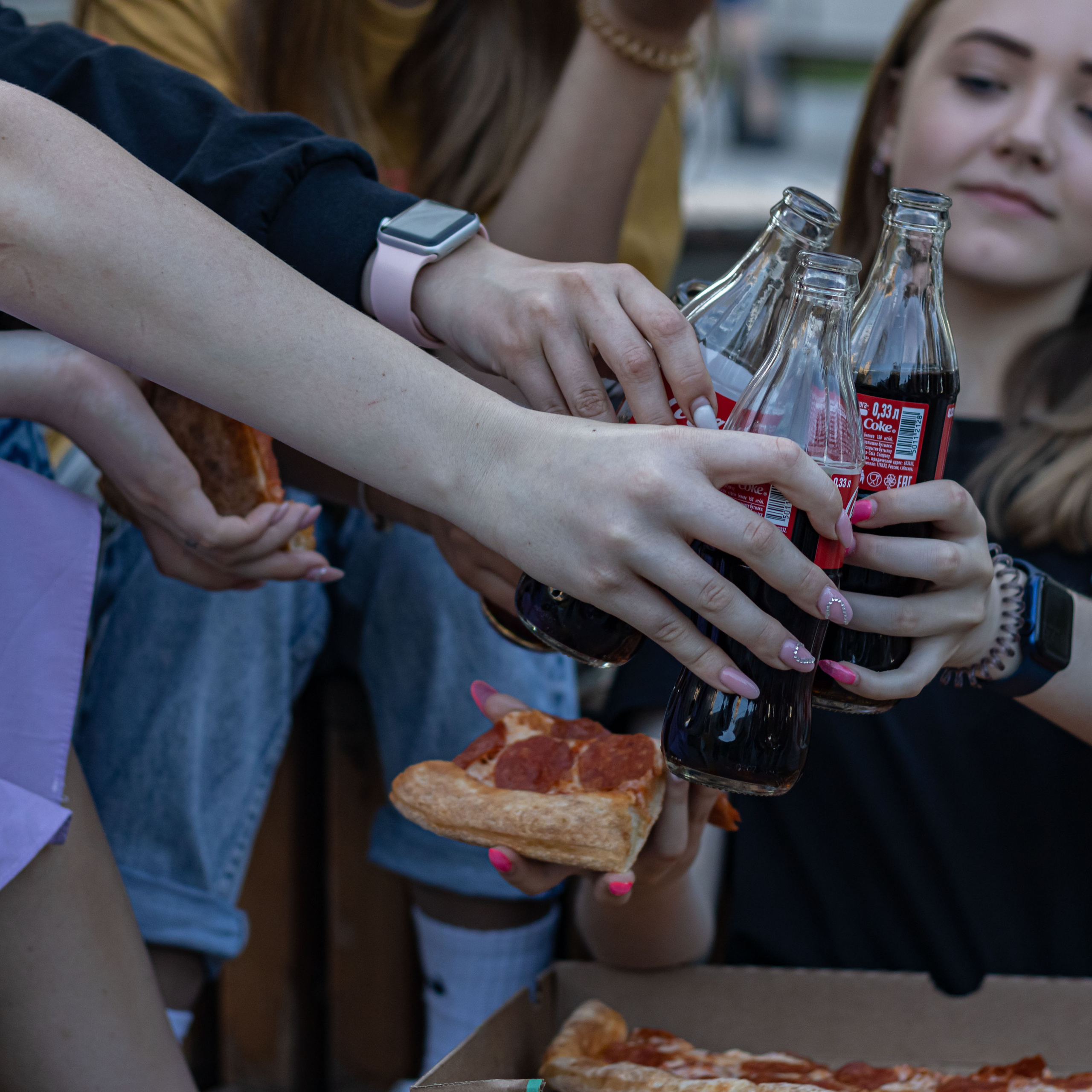 Прогулка подружек. Фотограф в Тюмени Вера Ильинова