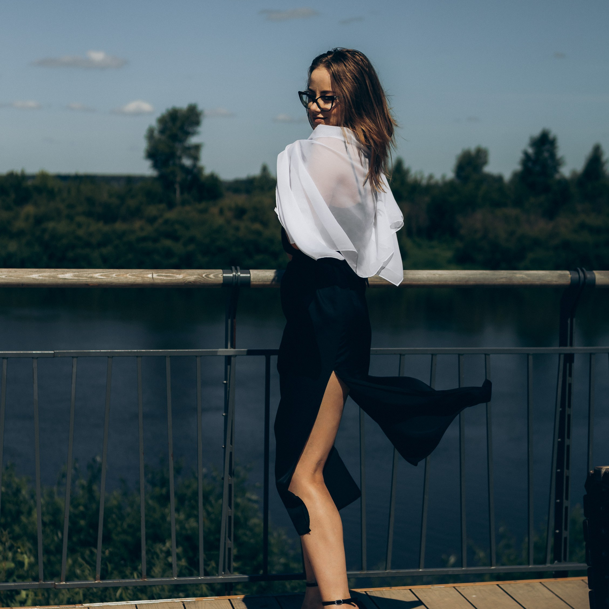 Прогулка в городе в солнечный день. Фотограф в Тюмени Вера Ильинова