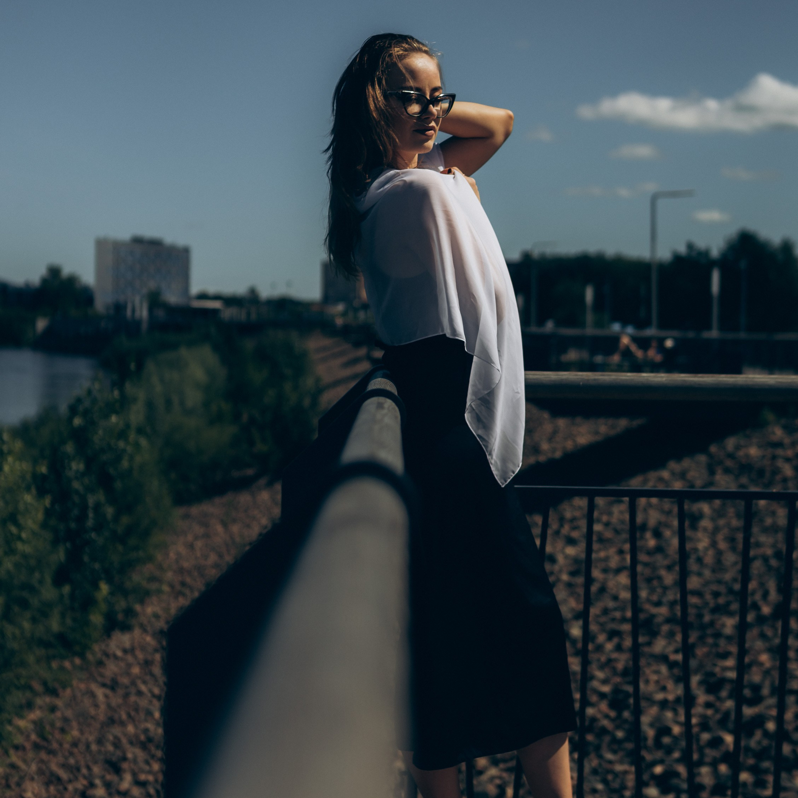 Прогулка в городе в солнечный день. Фотограф в Тюмени Вера Ильинова