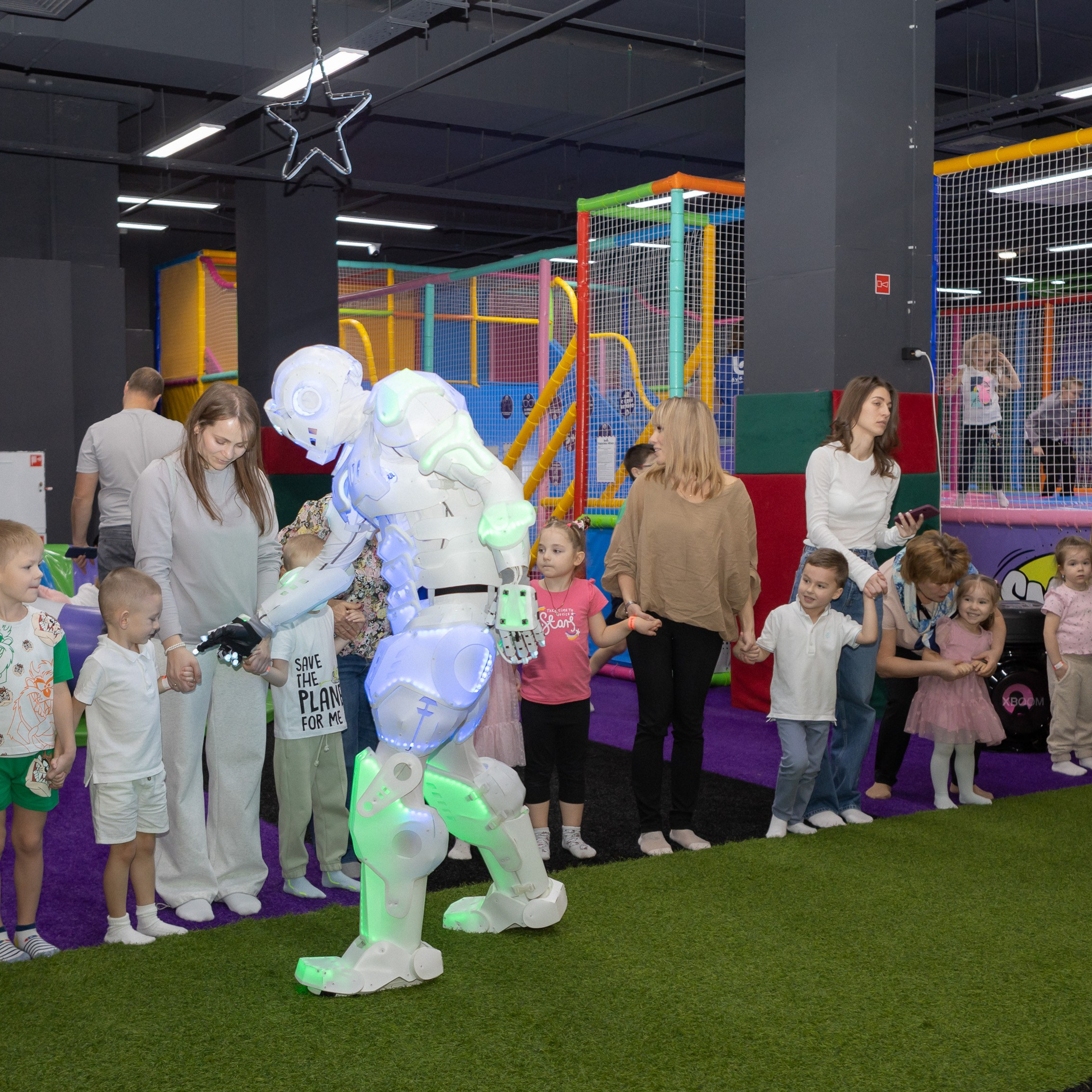 Репортажная детская, день рождения. Фотограф в Тюмени Вера Ильинова