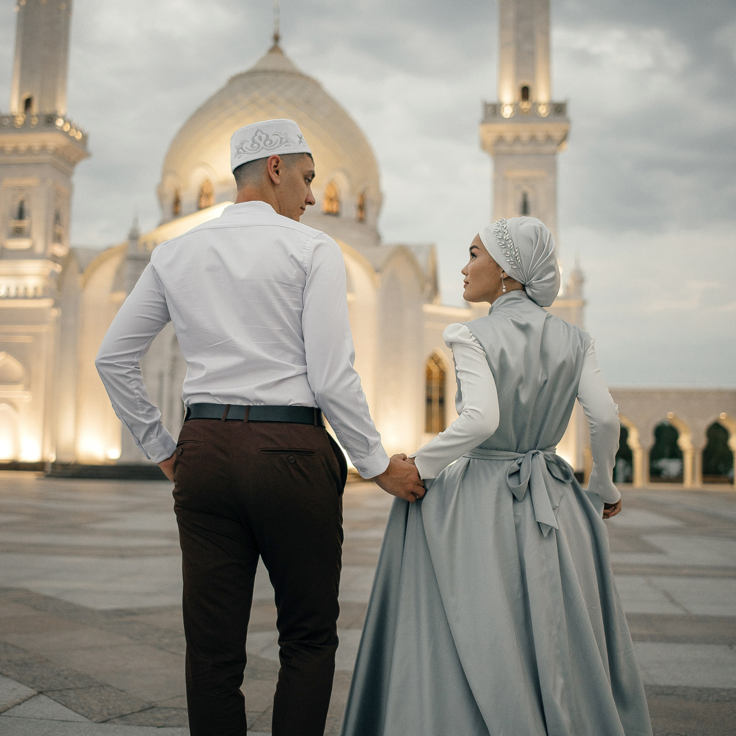 Рустам и Дина