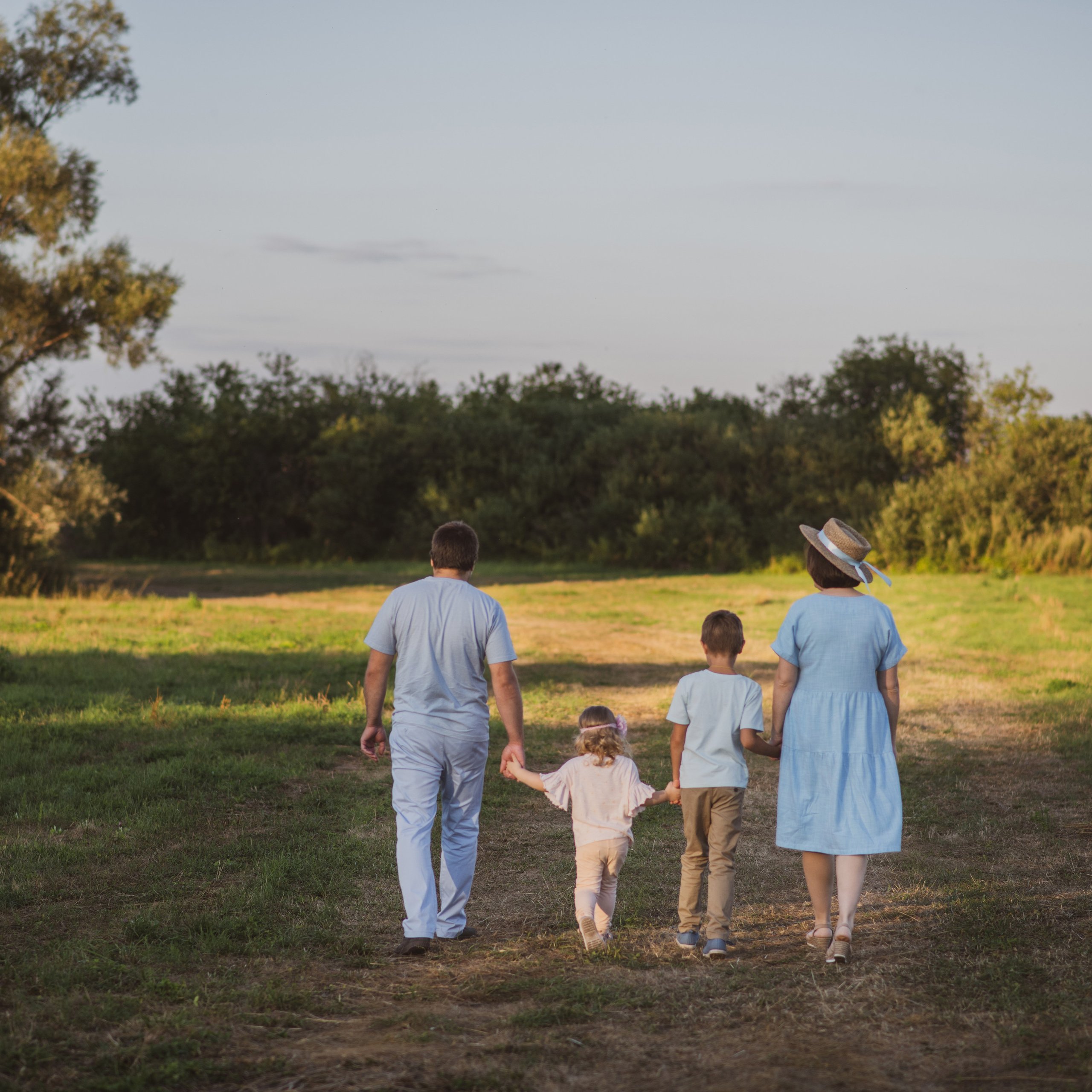 Надежда, Алексей, Павел и Татьяна