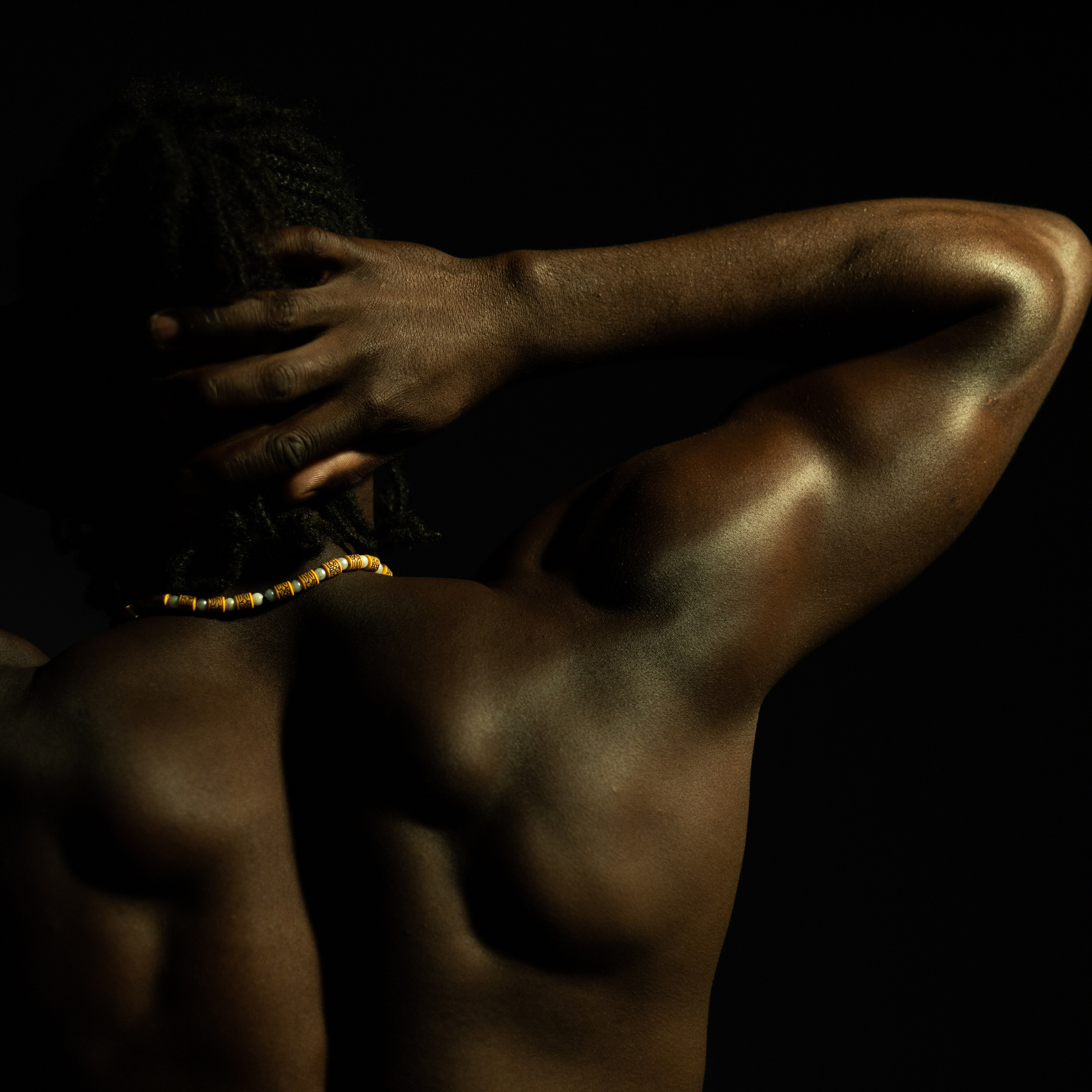 Мариану студийный свет