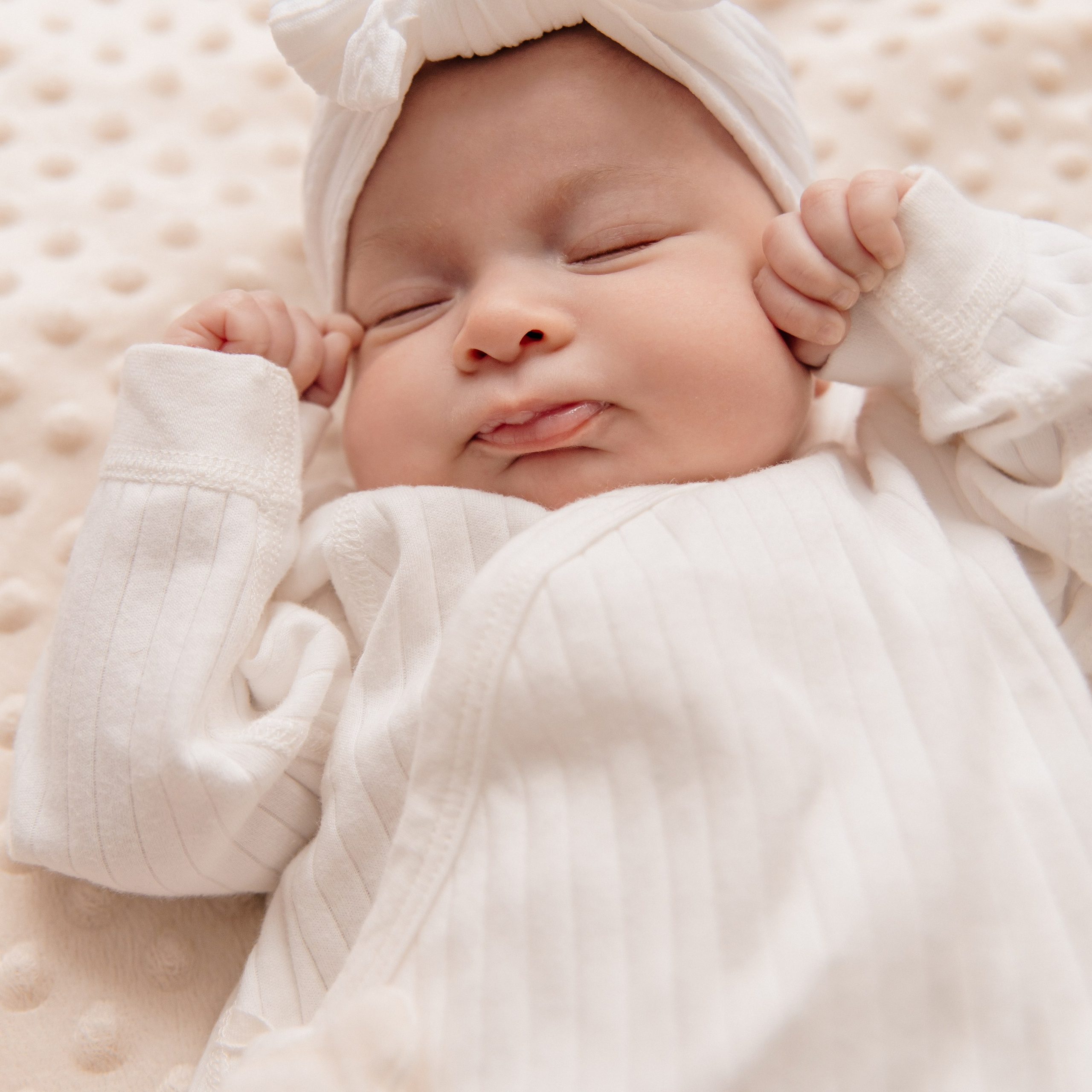 Младенцы (домашние фотосессии). Фотограф Краснодар