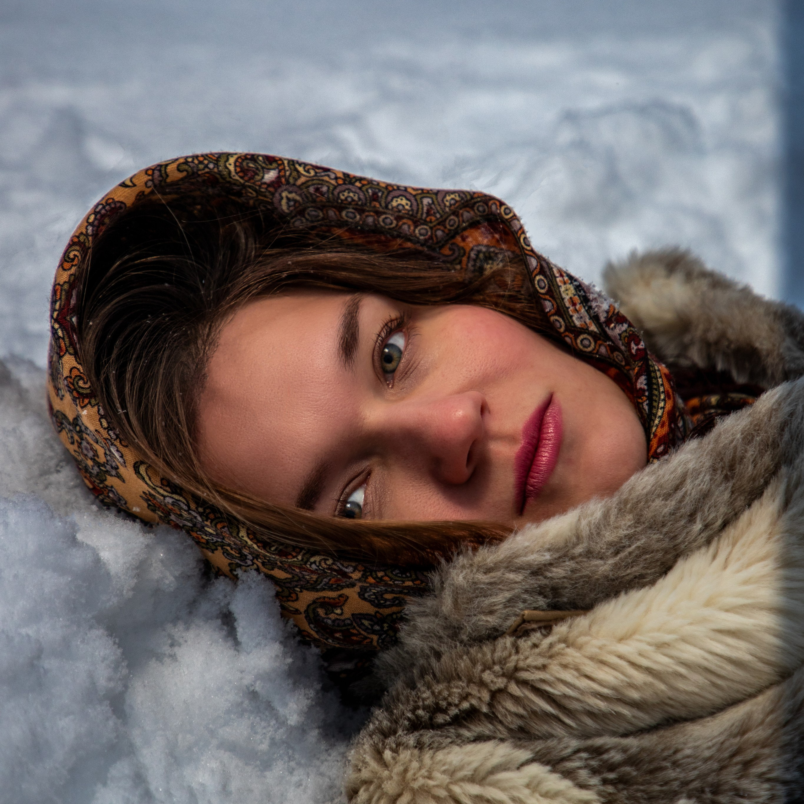 Лицо и снег