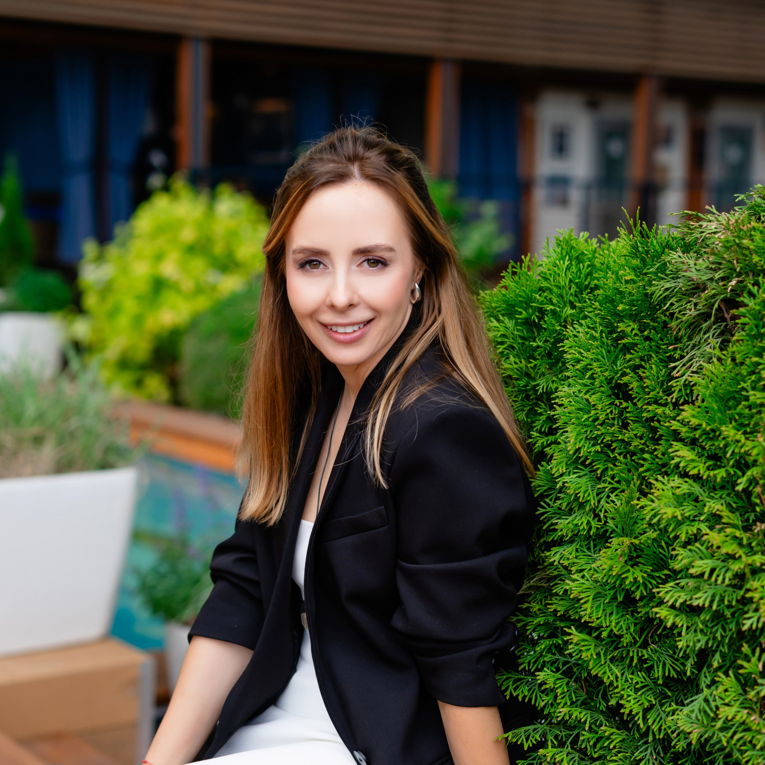 Алиса ДР / Пирс