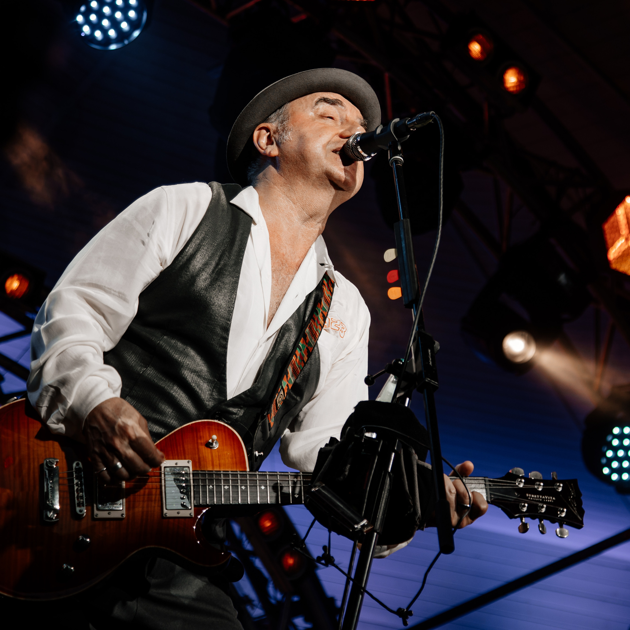 Чайф, сад Эрмитаж