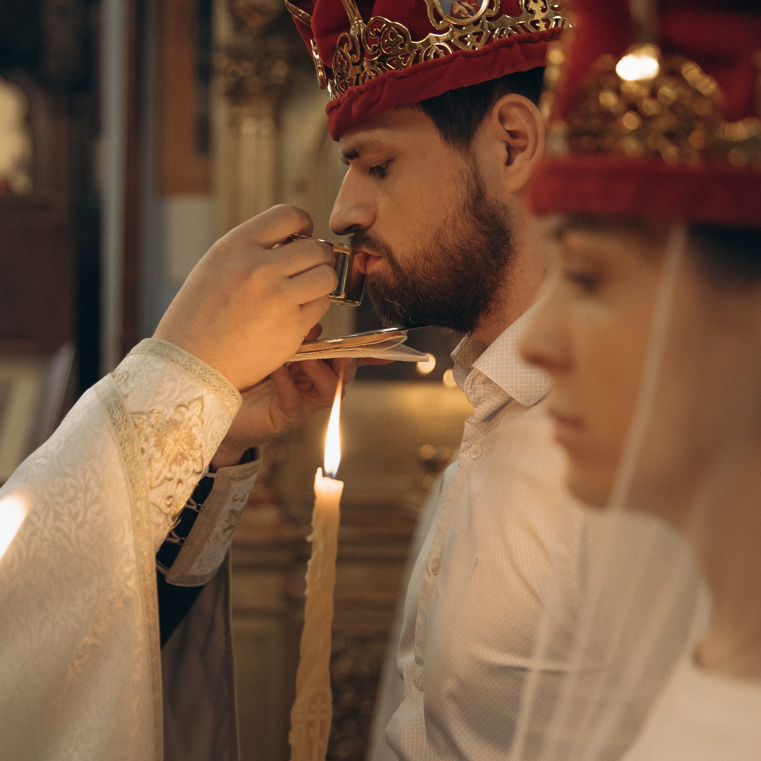 Таинство крещения и венчание. Семейный фотограф в Москве и Королеве Евгения Баукова