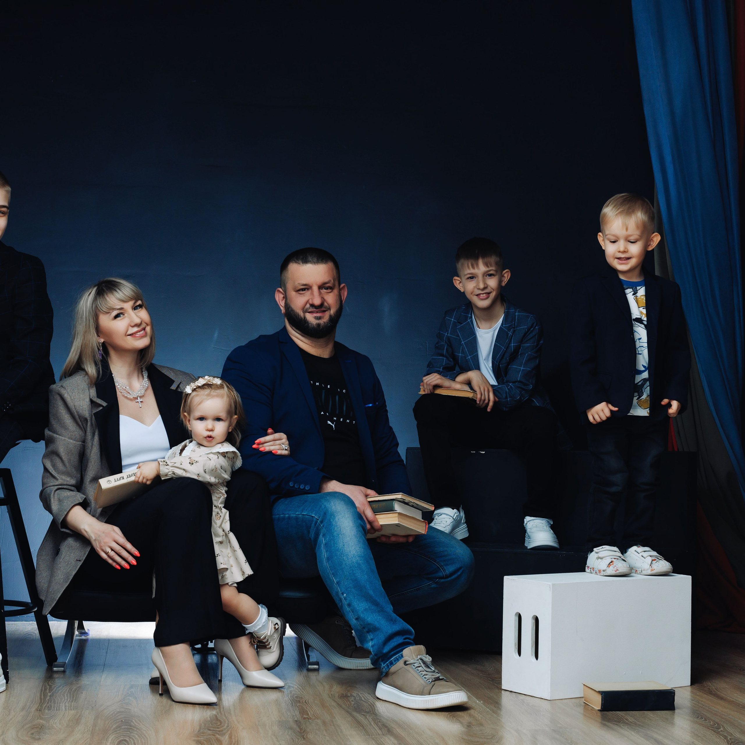 Семейный альбом Жовмир