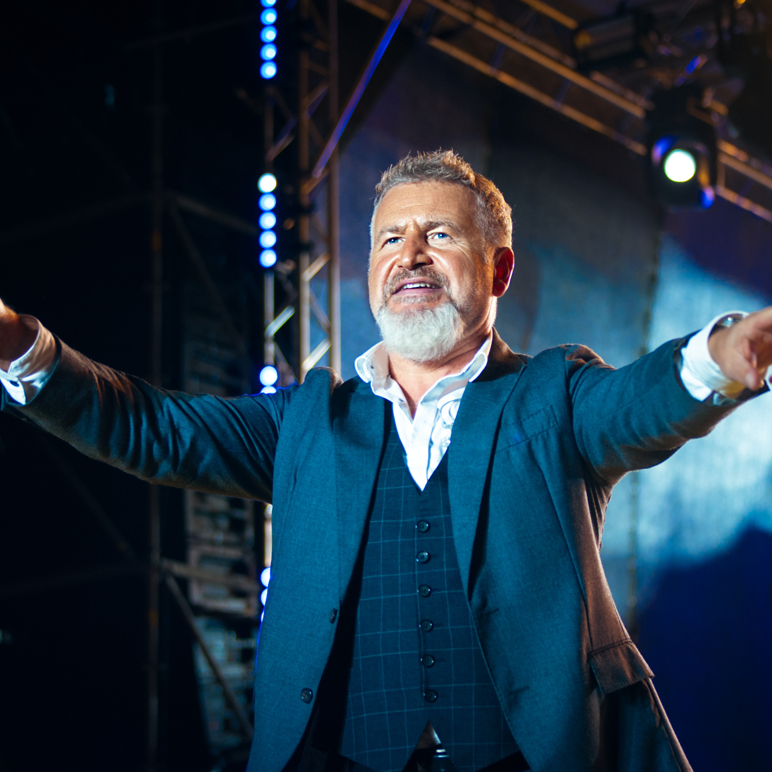 Закрытие фестиваля работающей молодежи в Ставрополе