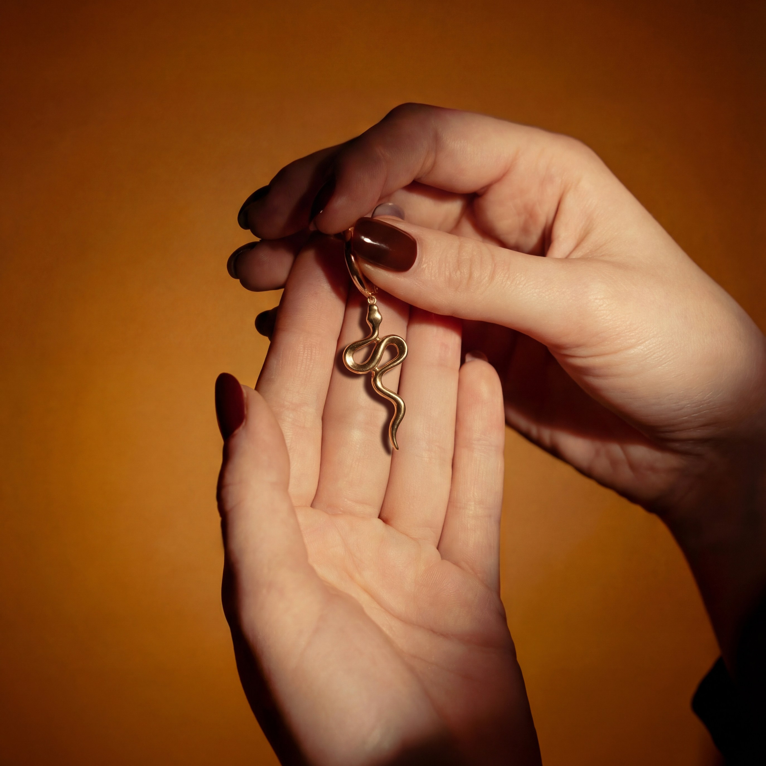 Нейроконтент. Alexey Sentyurin, brands and business photographer in Moscow