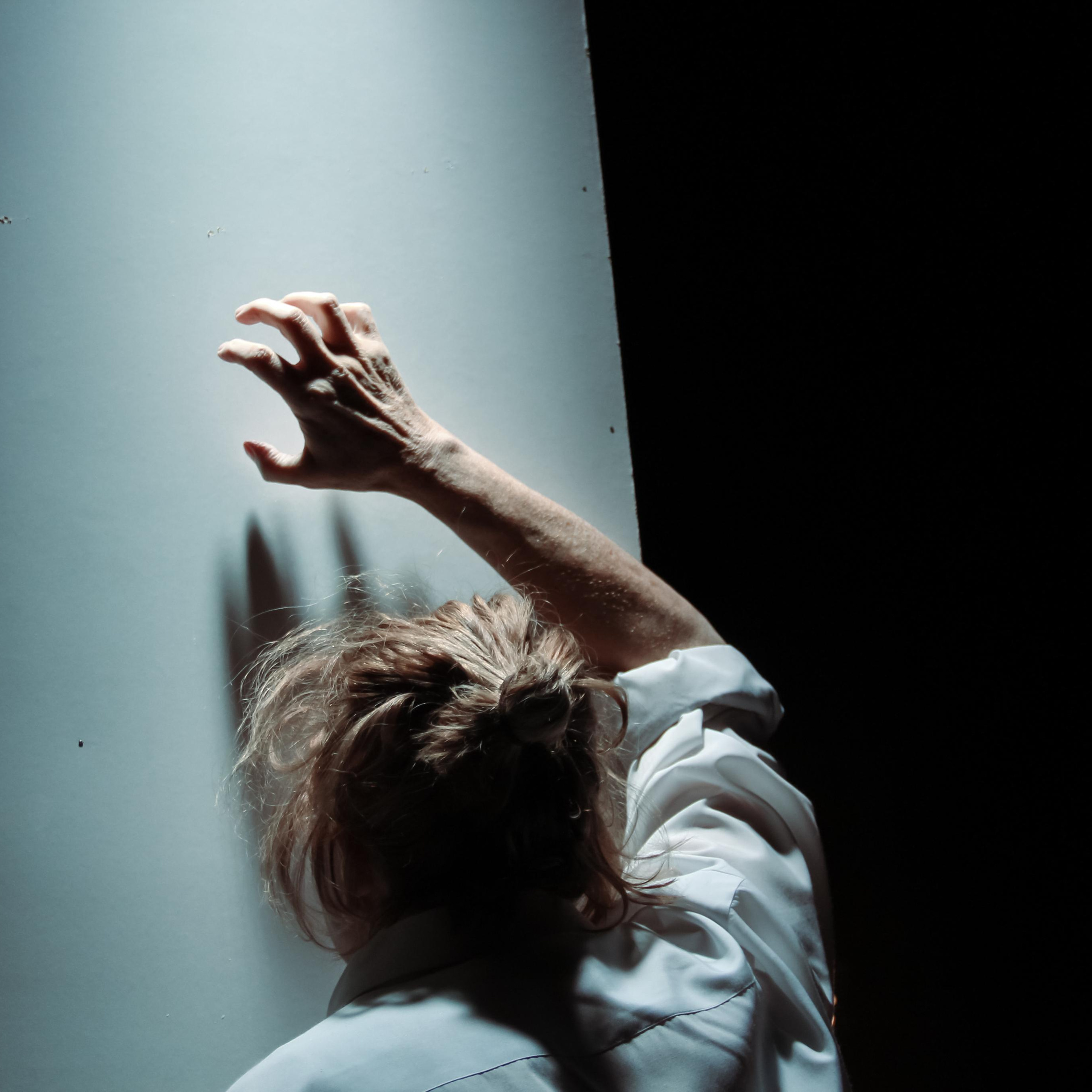 Спектакль «Похороните меня за плинтусом»