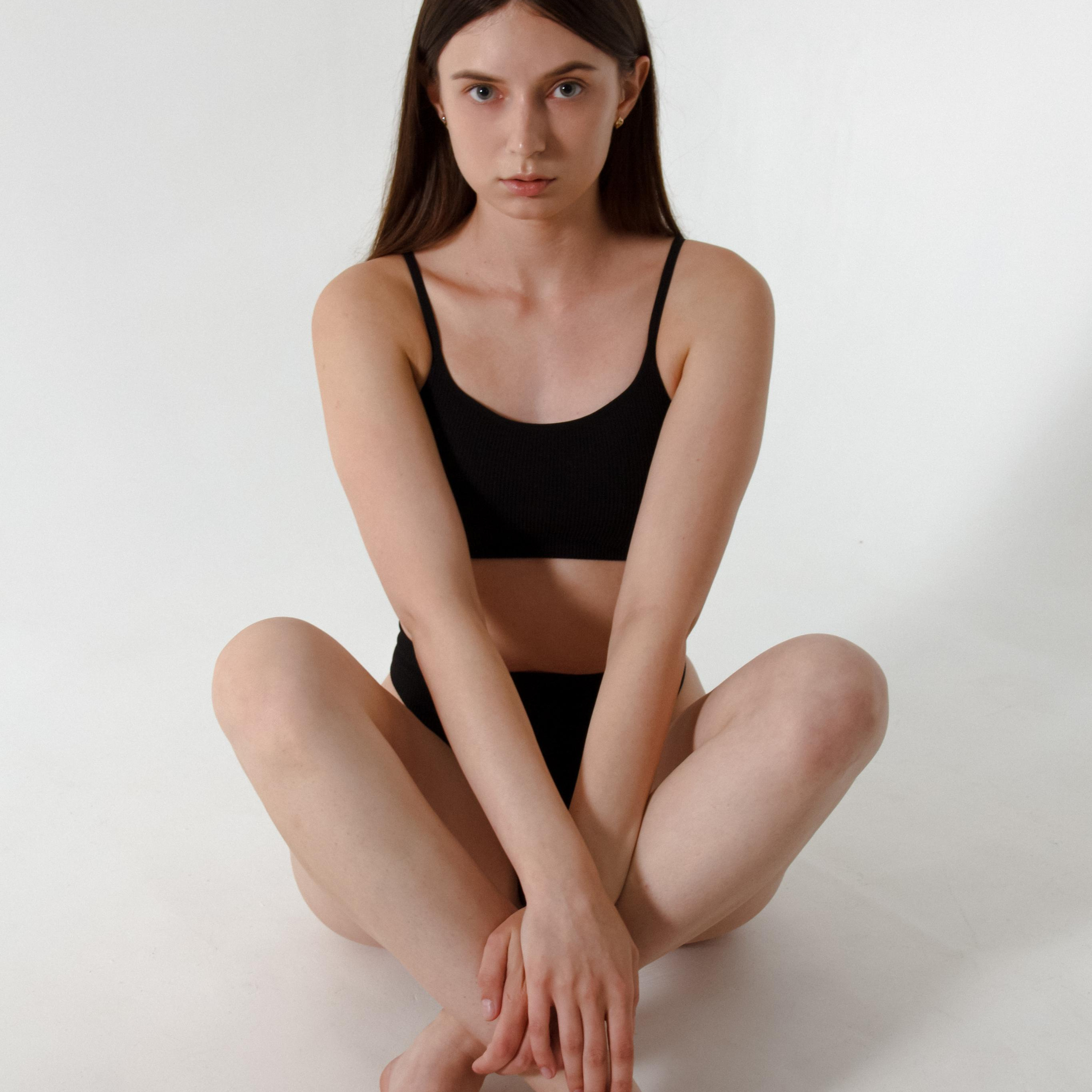 Алина Мелоян