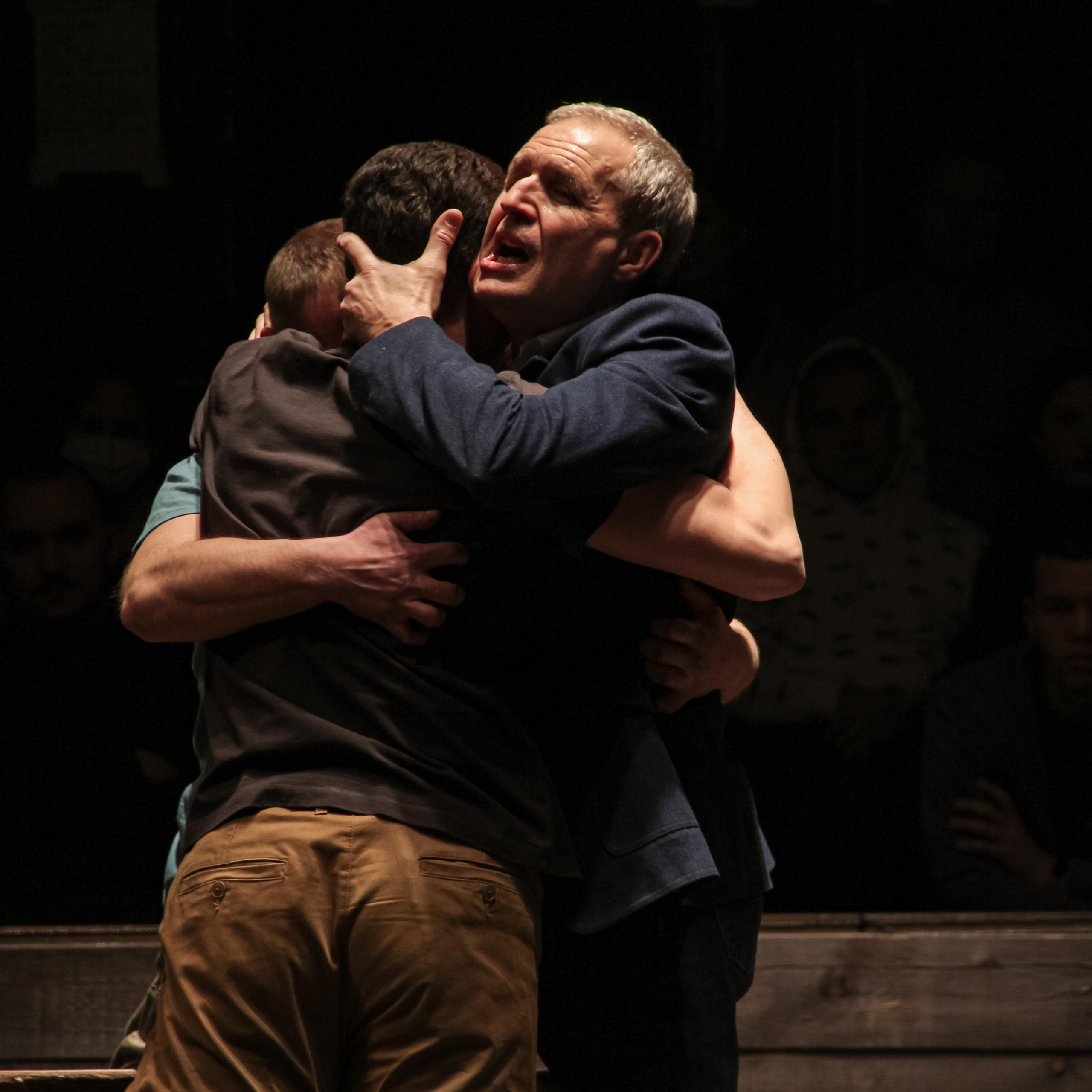 Спектакль «Любовь под вязами»