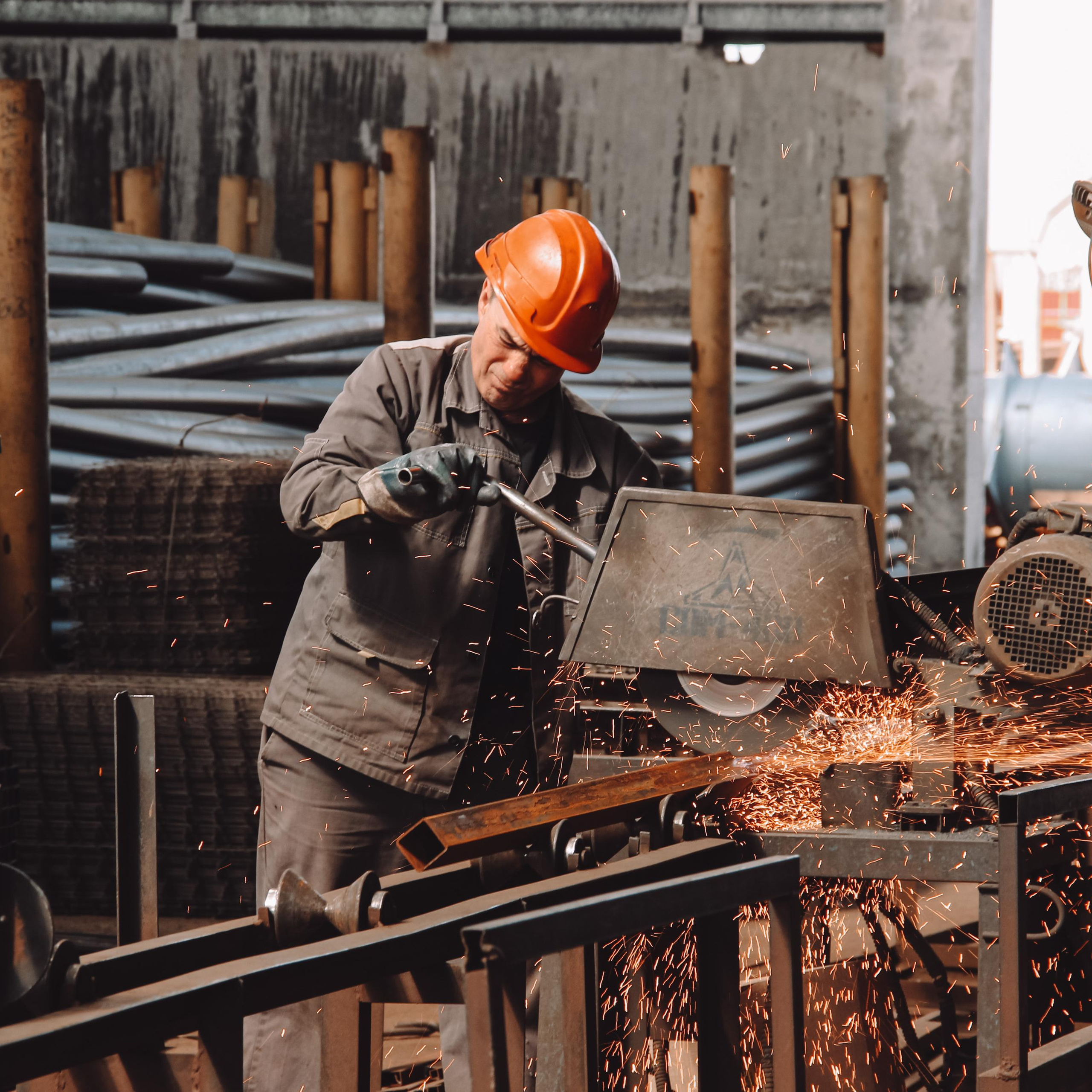 Уральская трубная компания