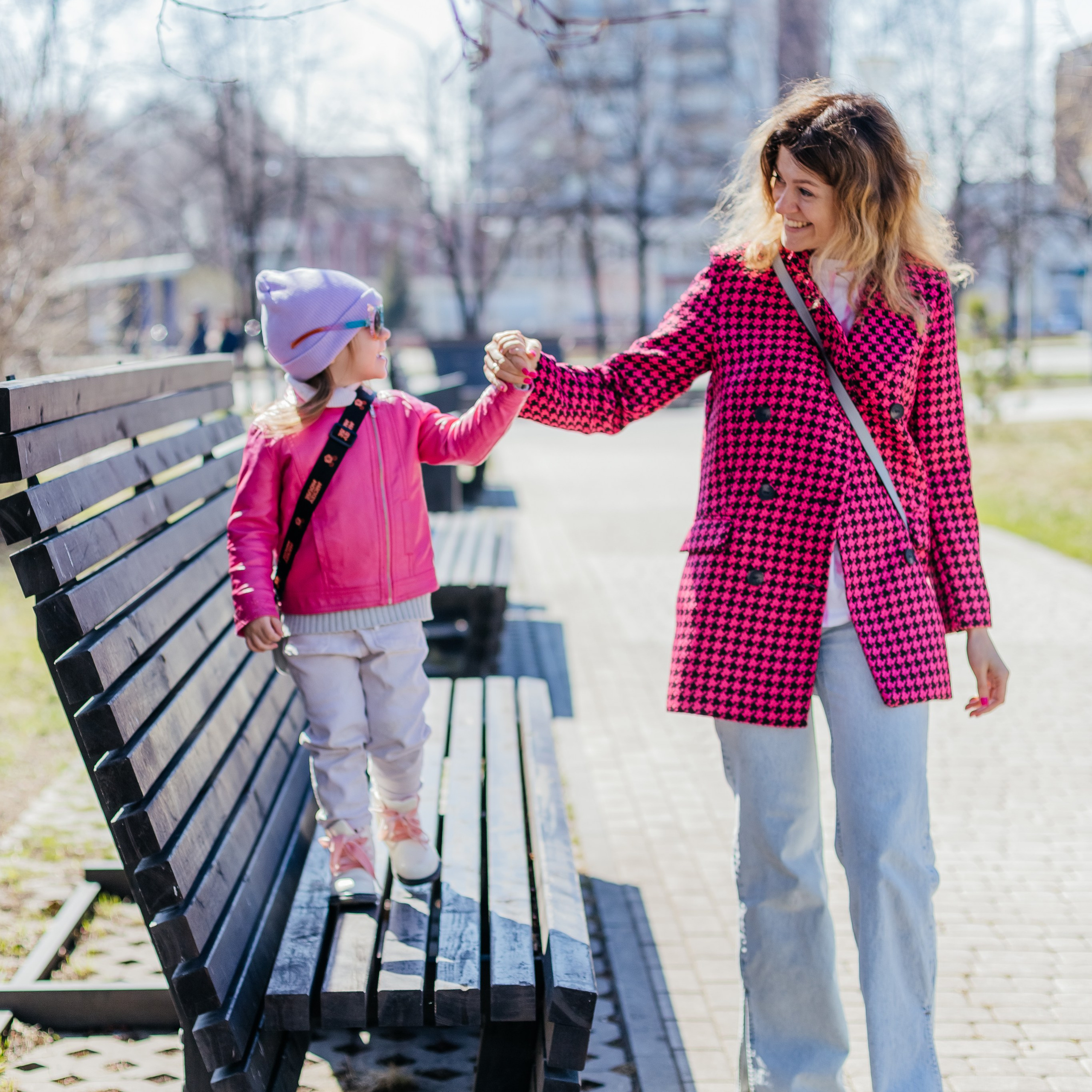Прогулка Полины и Агуши