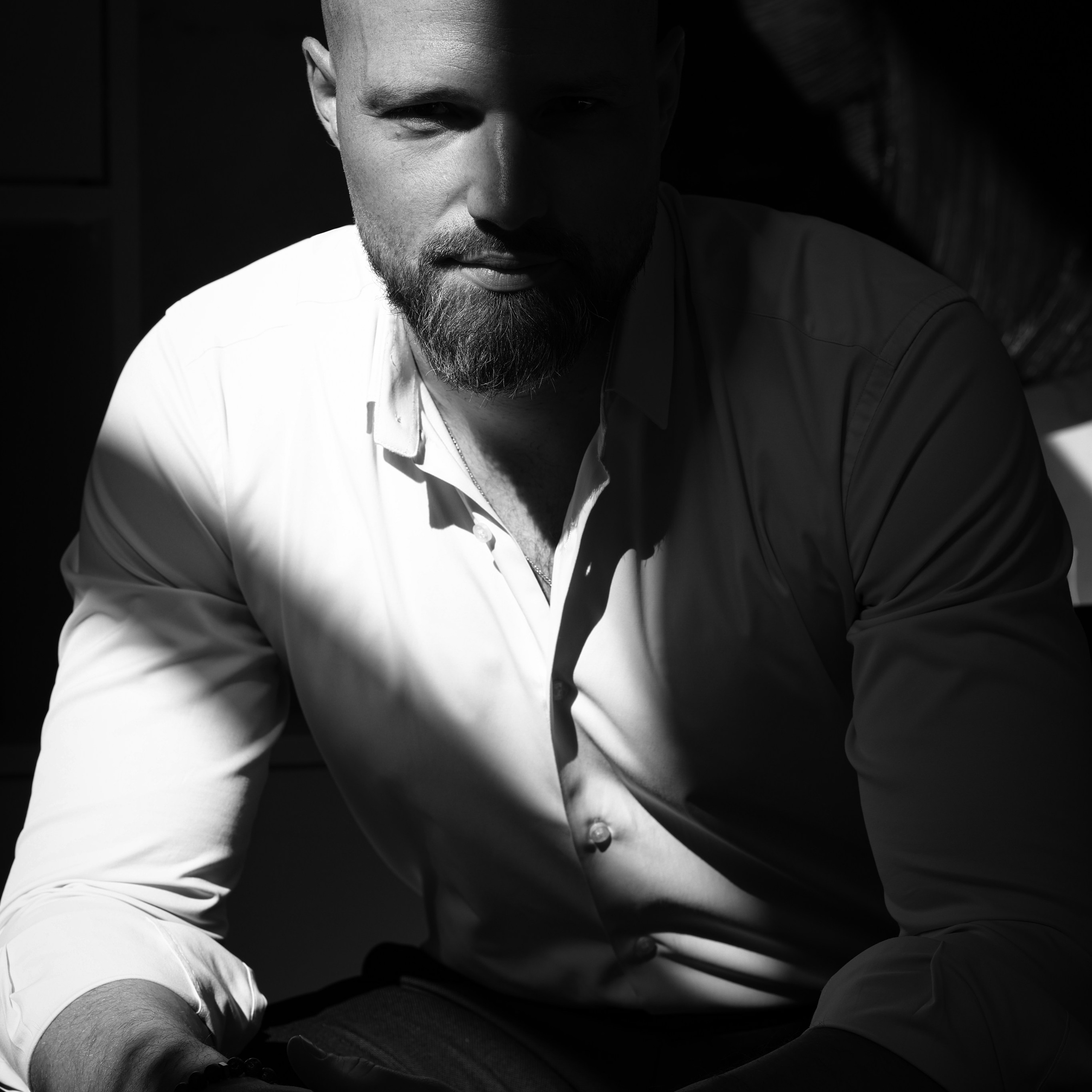 Мужской студийный портрет для Сергея, г. Москва.