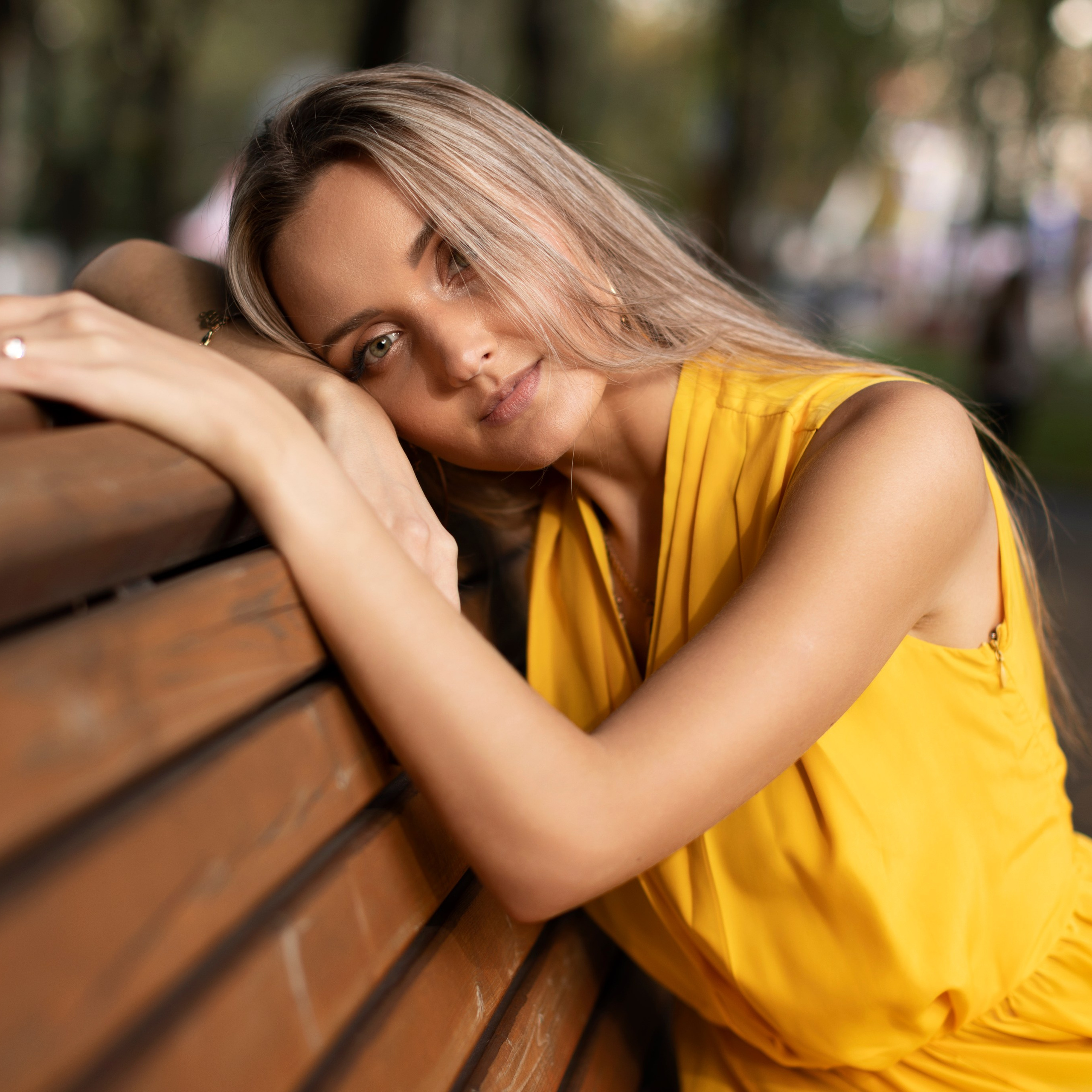 Оля и летний день