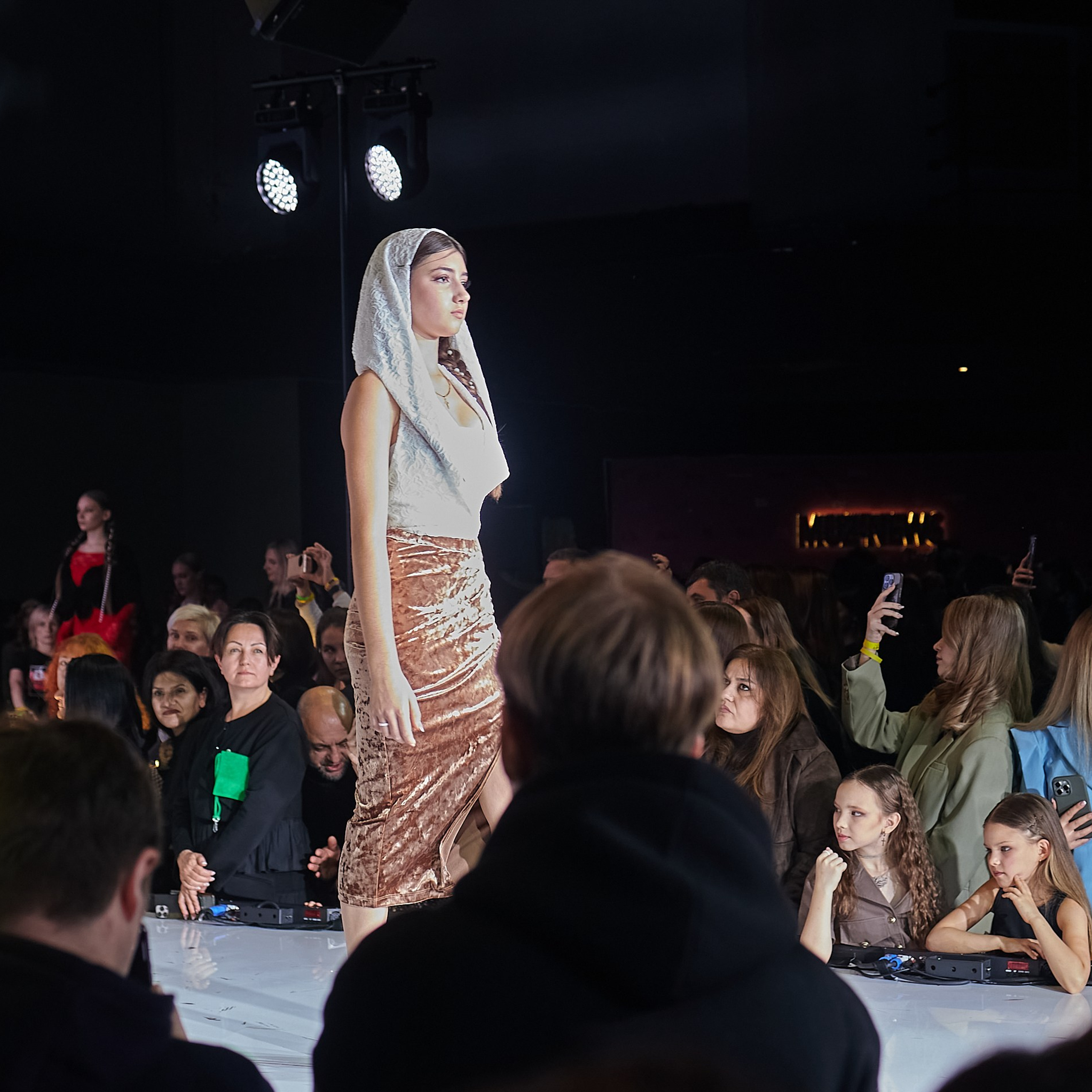 Показ мод в Москве