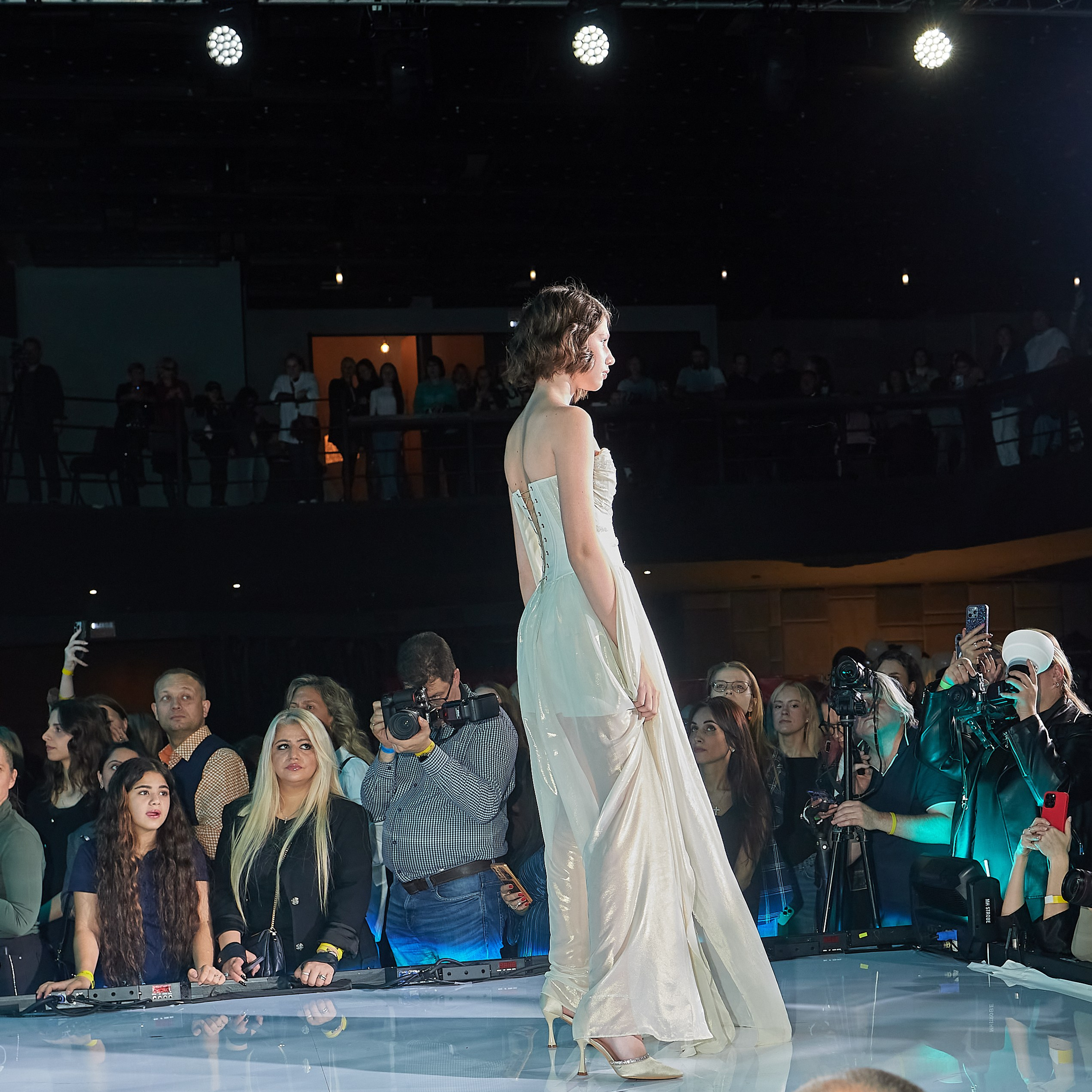 Показ мод в Москве