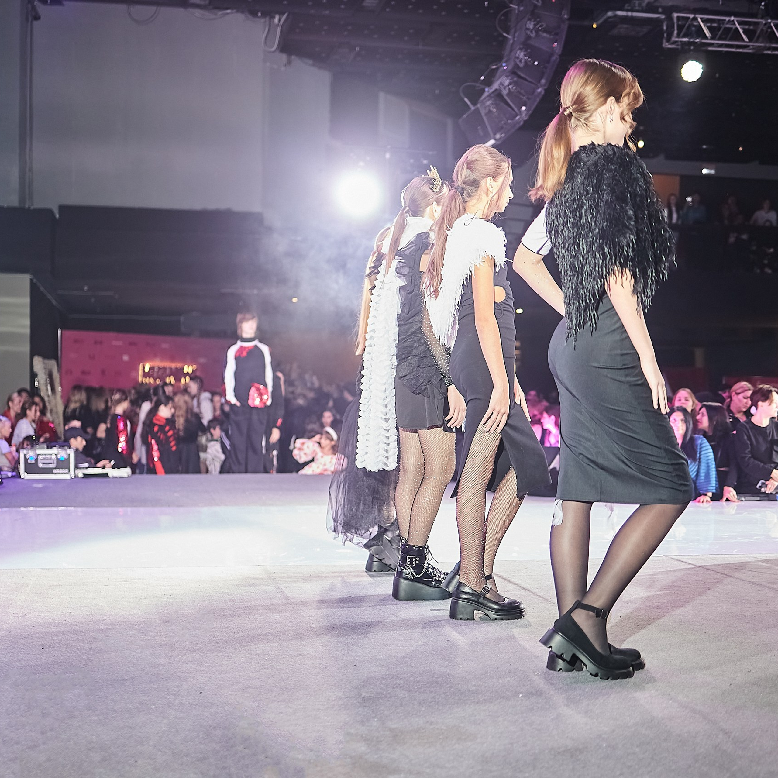 Показ мод в Москве