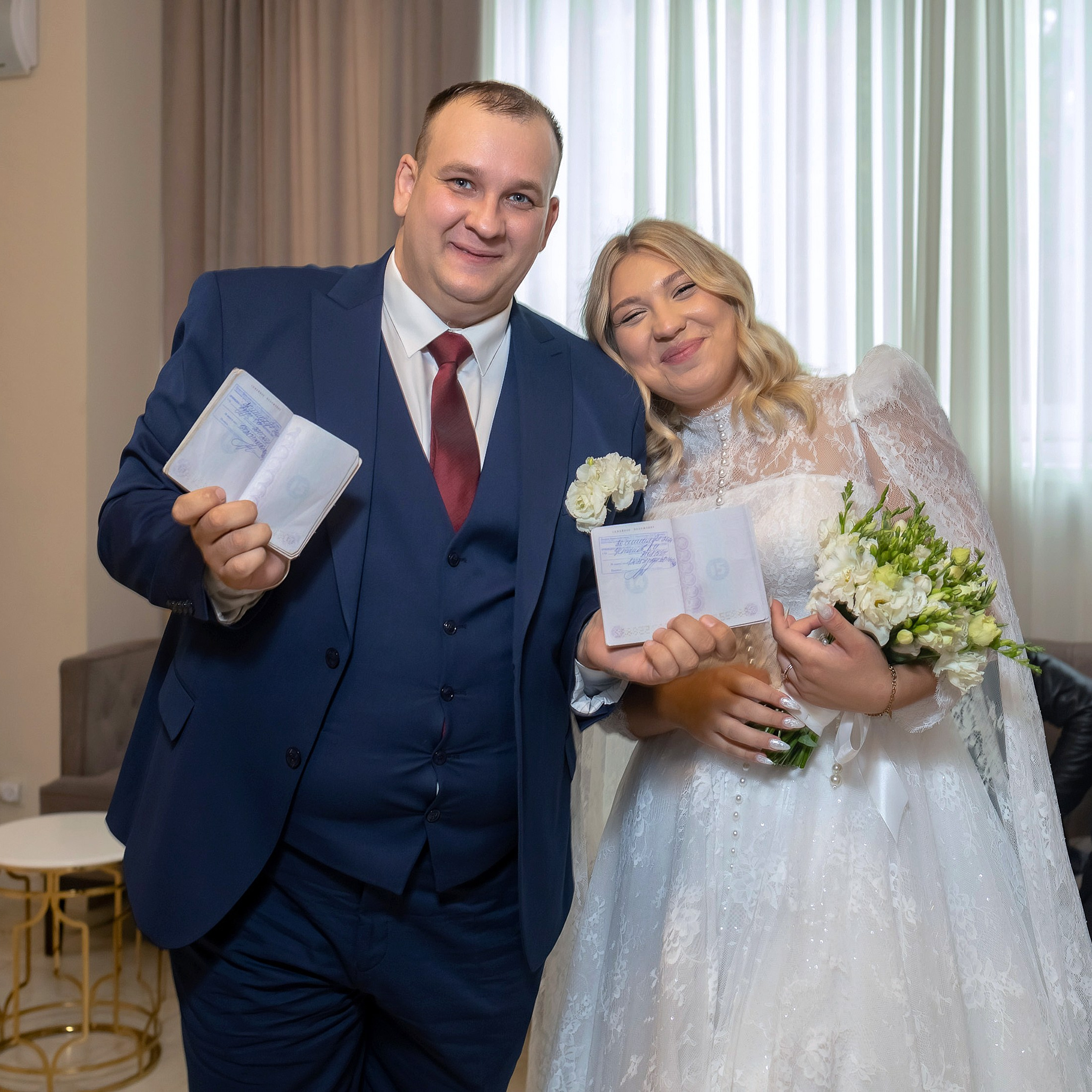 Свадебная фотосессия в загсе
