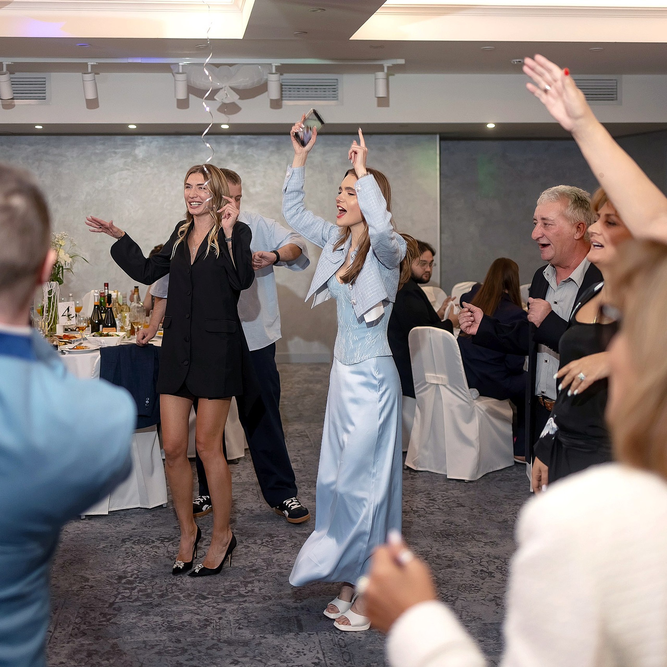 Свадебная фотосессия в загсе