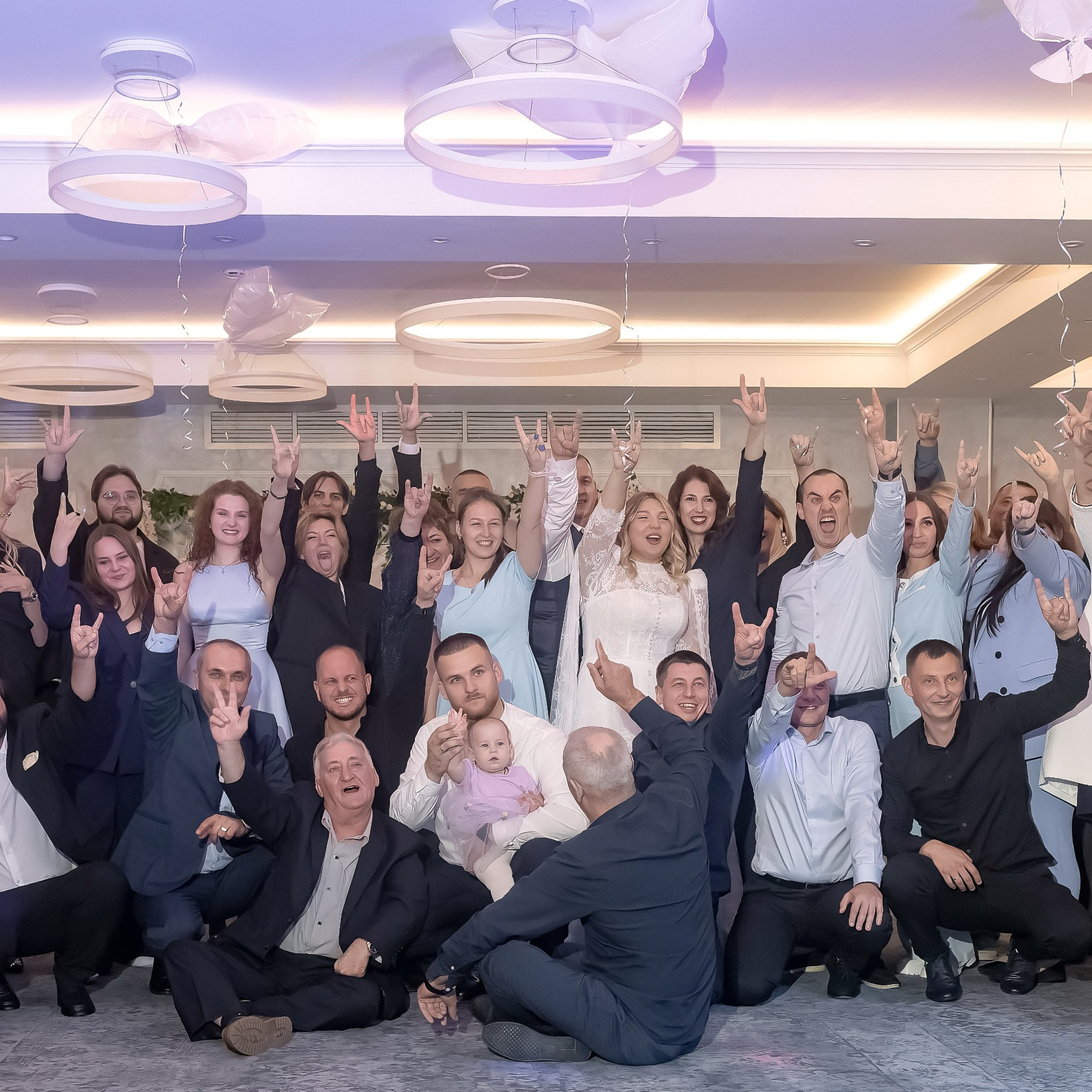 Свадебная фотосессия в загсе