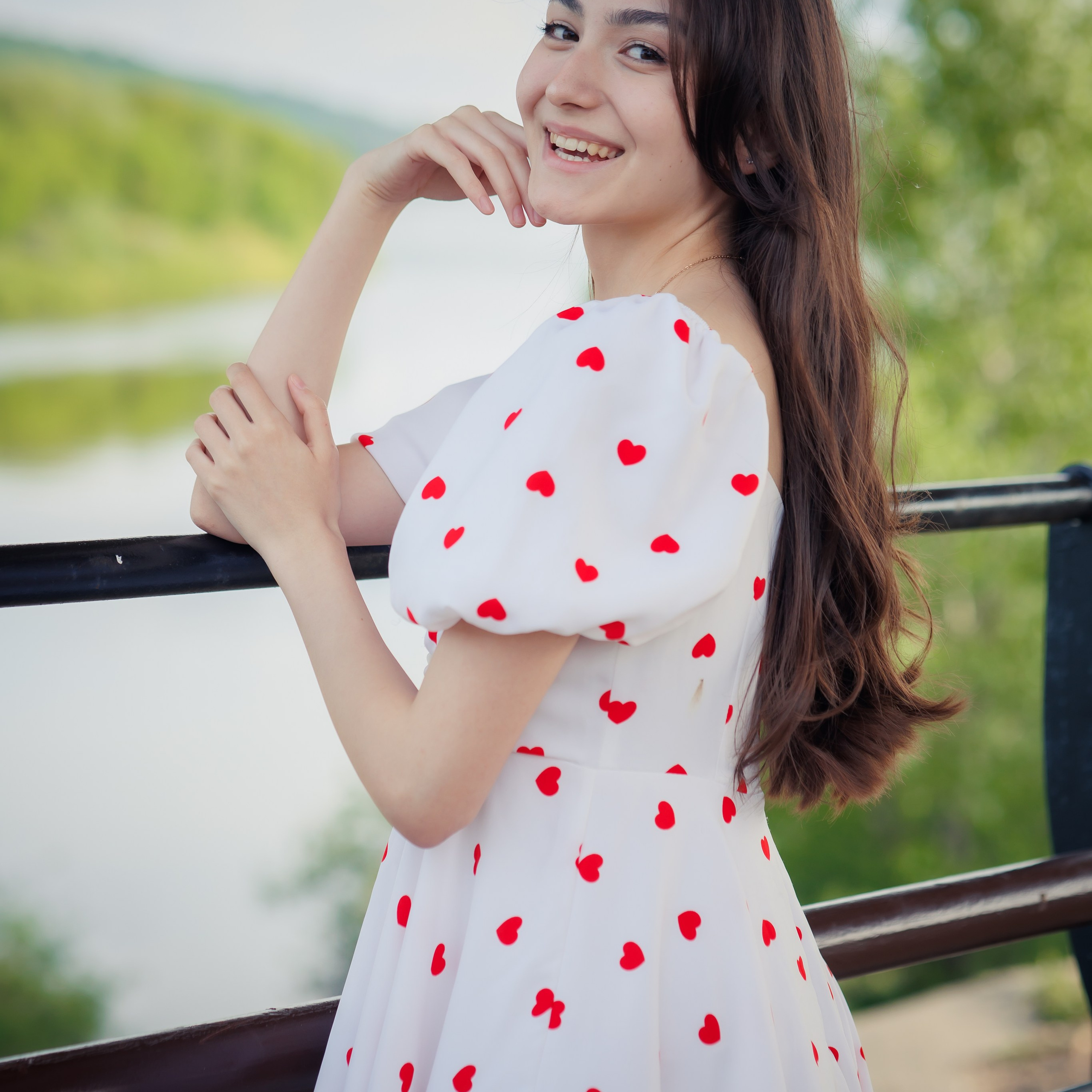 МЕТРОМОСТ (улица)