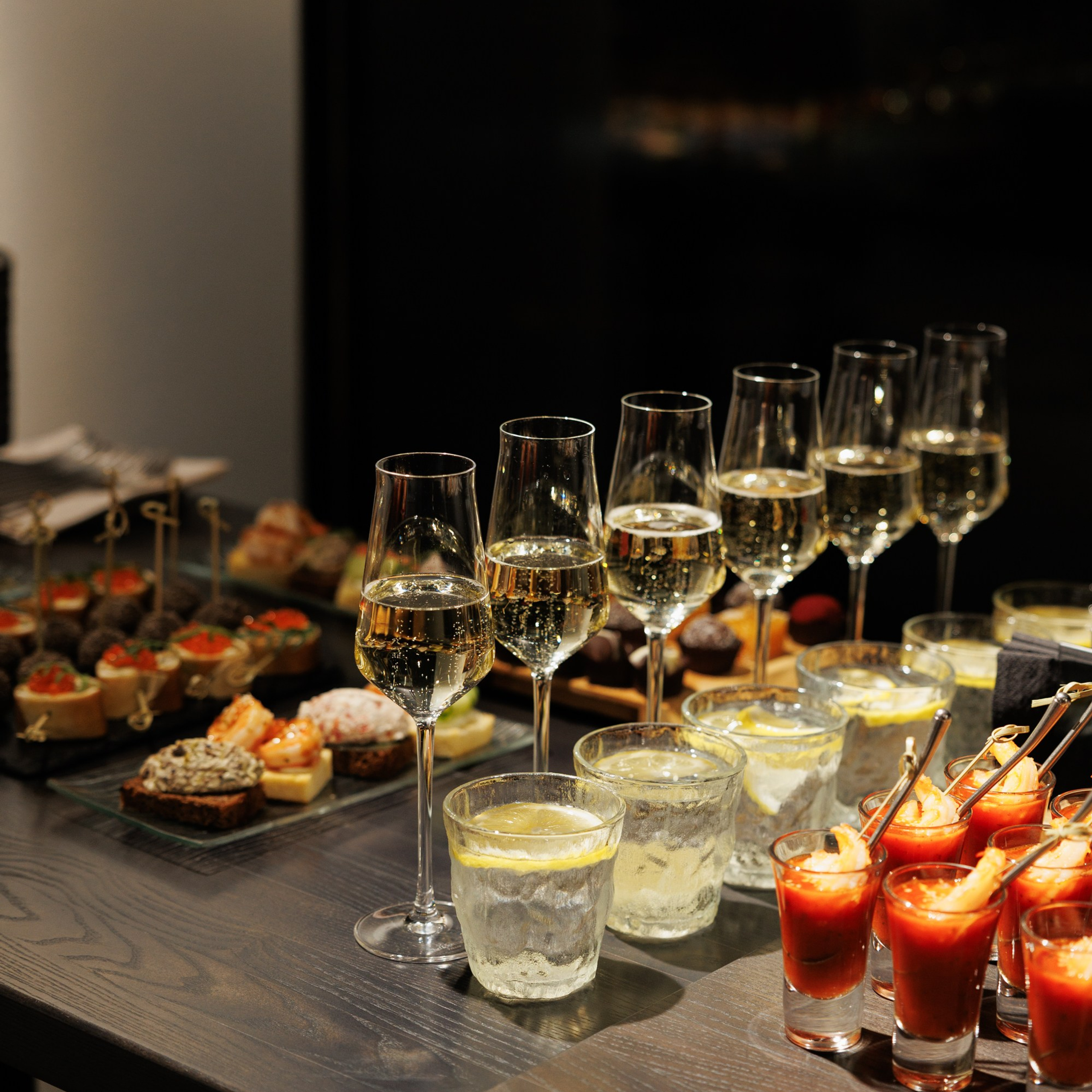 Светская хроника