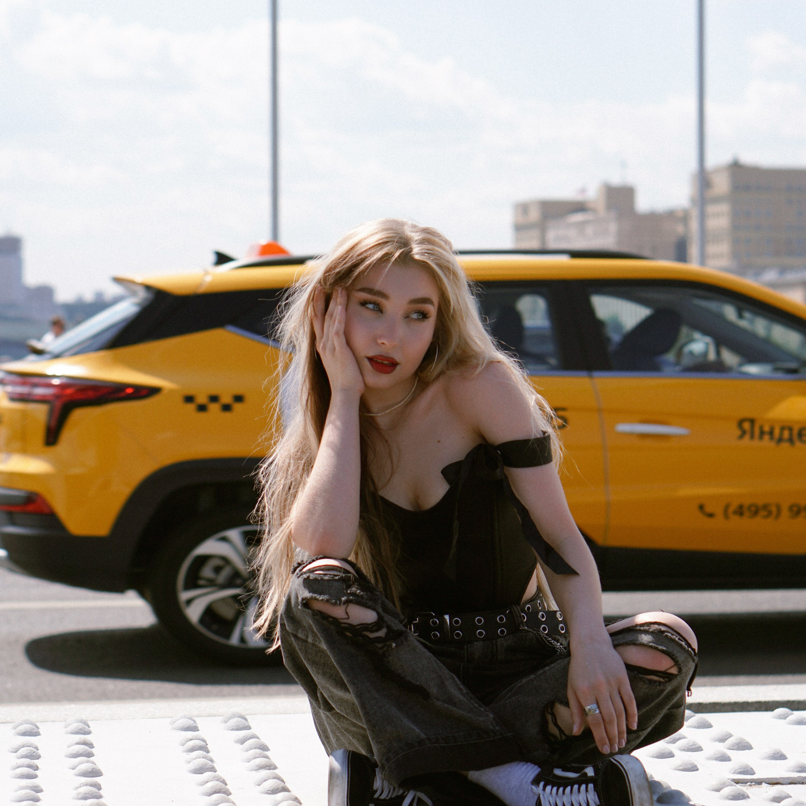 Лера Бугорская (MIRTA)