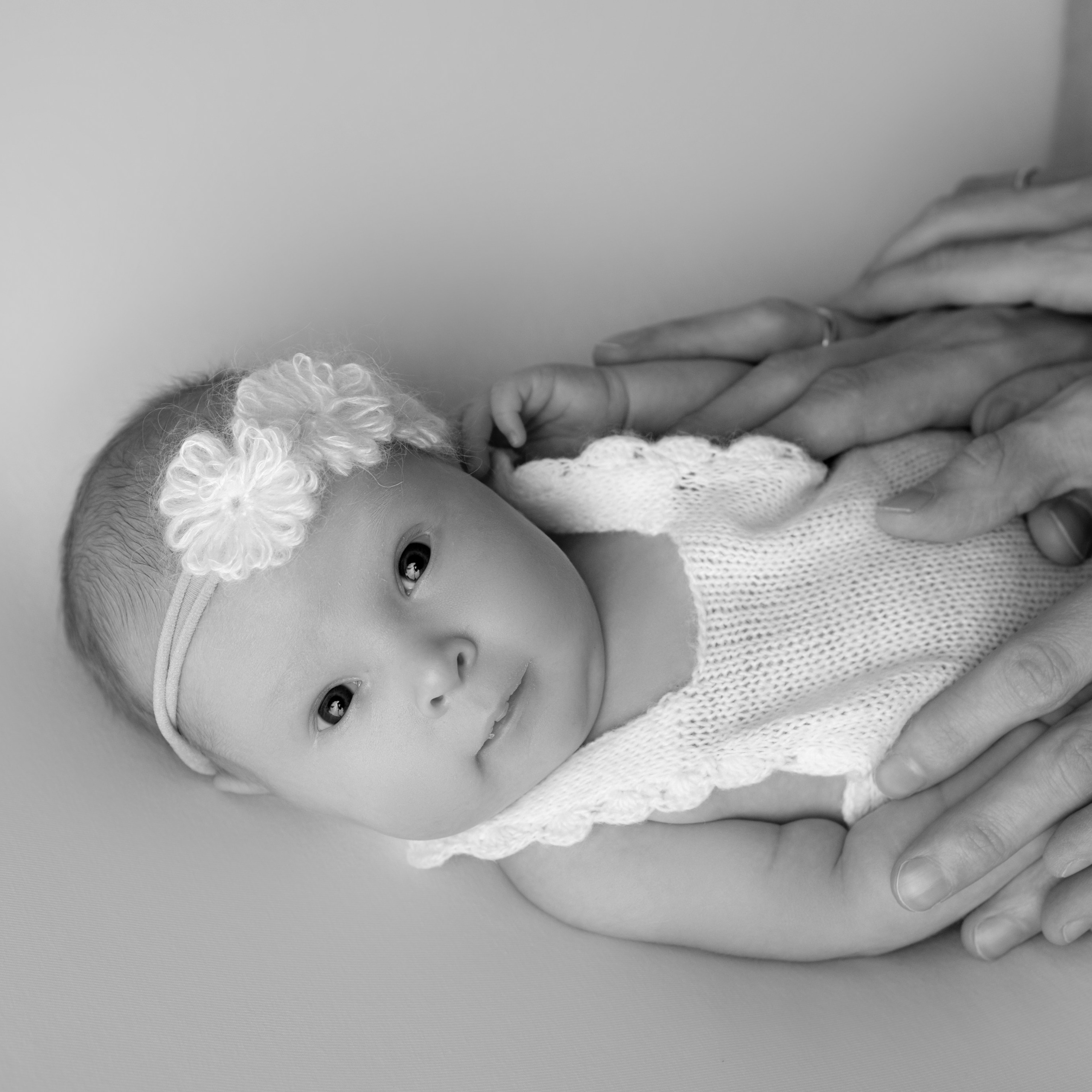 Отзывы. Фотограф беременных и новорожденных в Челябинске Редреева Алёна