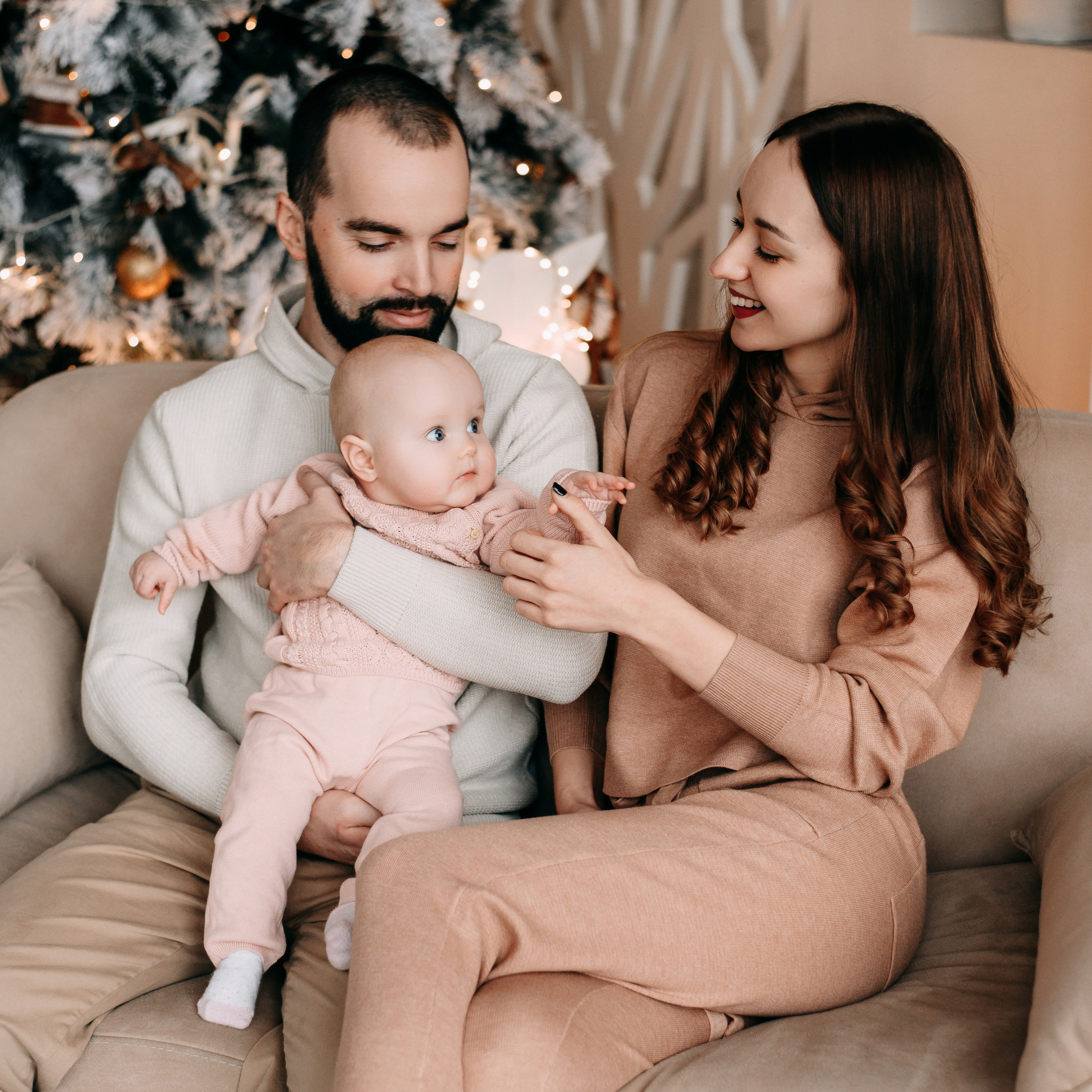 Новогодняя