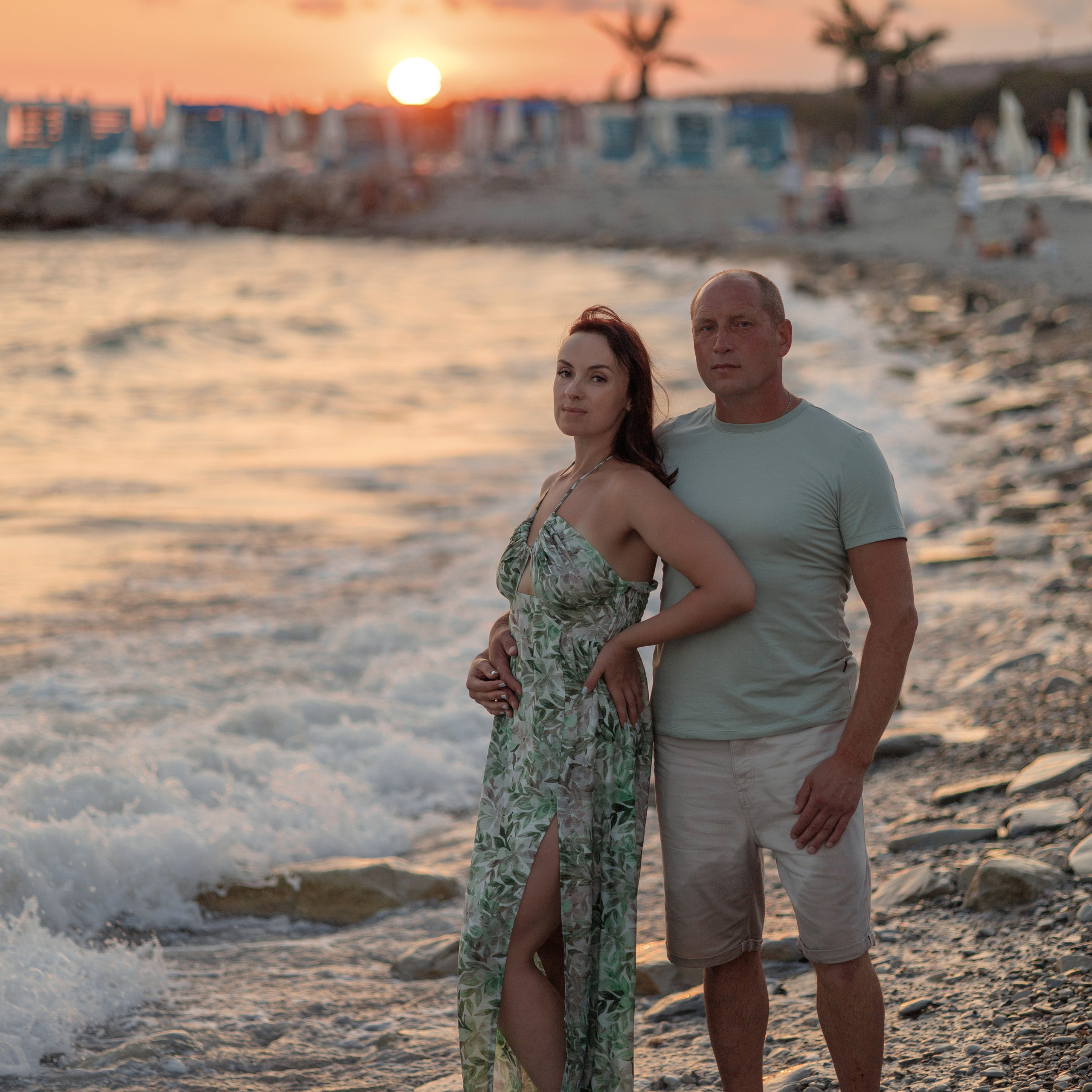 Лавстори на пляже Тонкий мыс